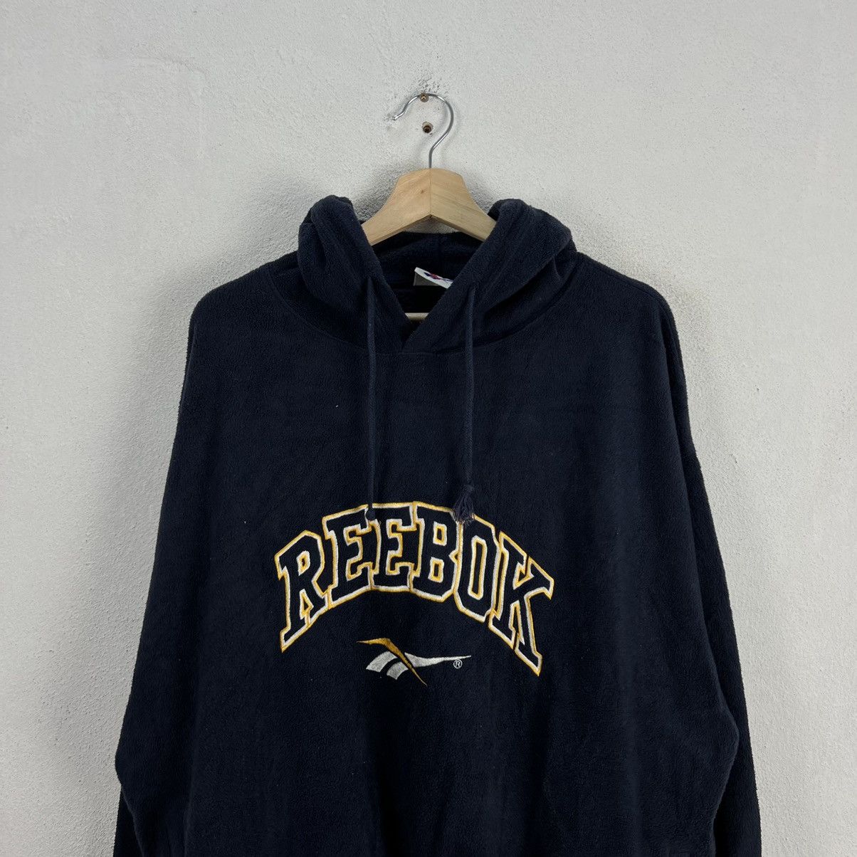Japanese Brand VINTAGE REEBOK HOODIE SWEATSHIRT BIG LOGO Size US M / EU 48-50 / 2 - 3 Thumbnail