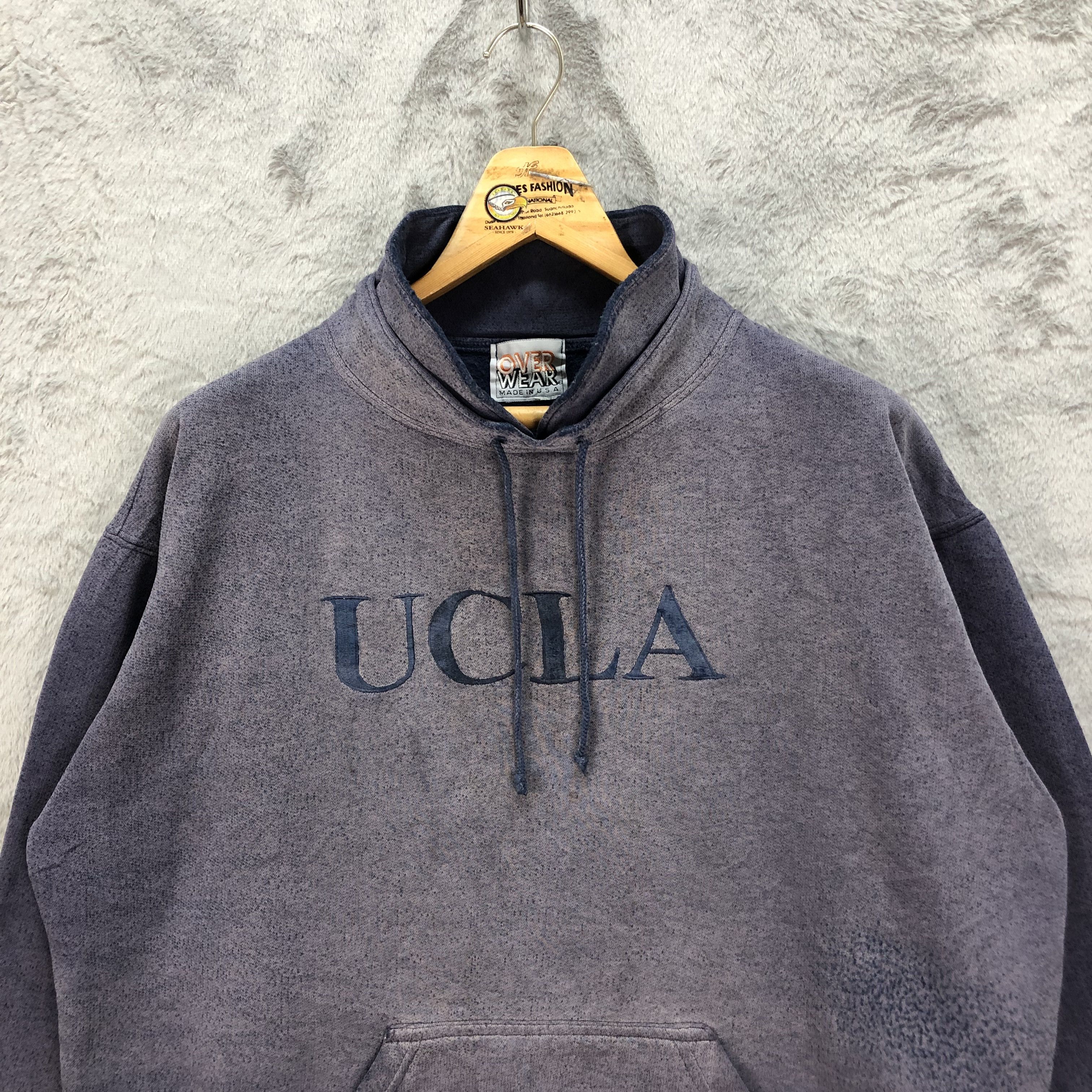 Vintage Trashed UCLA Over Wear Made in USA Sweatshirts #4942-30 Size US L / EU 52-54 / 3 - 2 Thumbnail