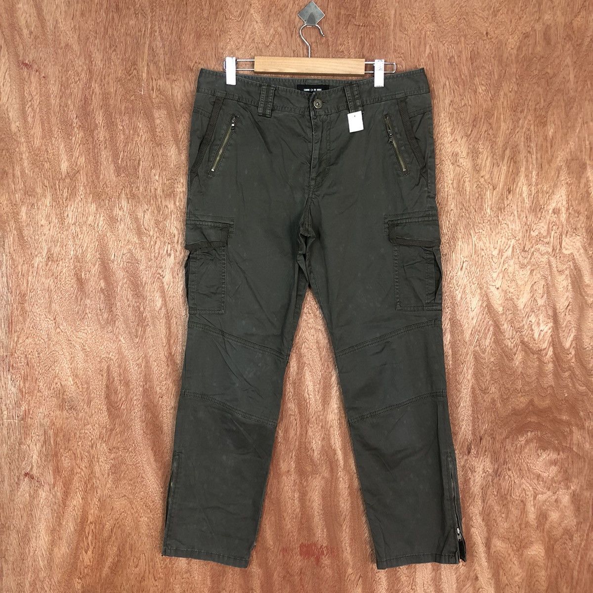 image of Faded Glory Comme Ca Du Mode Green Cargo Pants 2111, Men's (Size 32)
