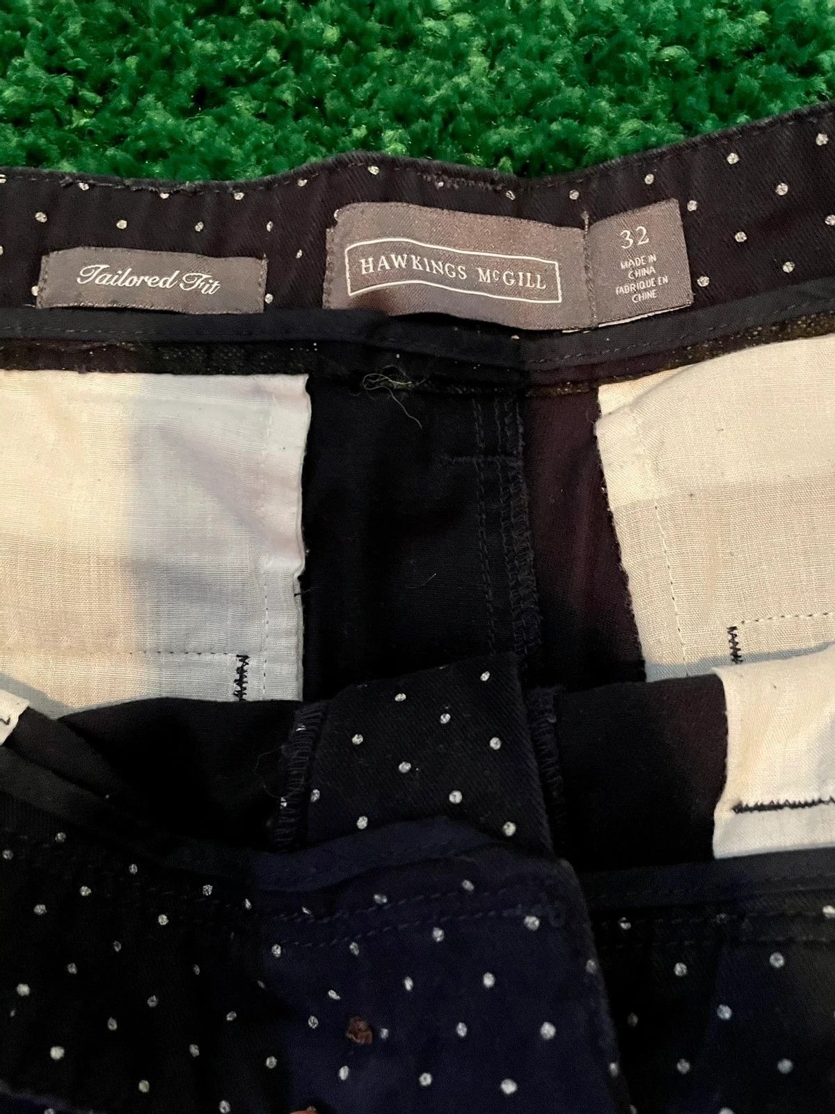 Hawkings Mcgill HAWKINGS MCGILL TAILORED CUTOFF SHORTS SIZE 32 NAVY POLKA Size US 32 / EU 48 - 2 Thumbnail