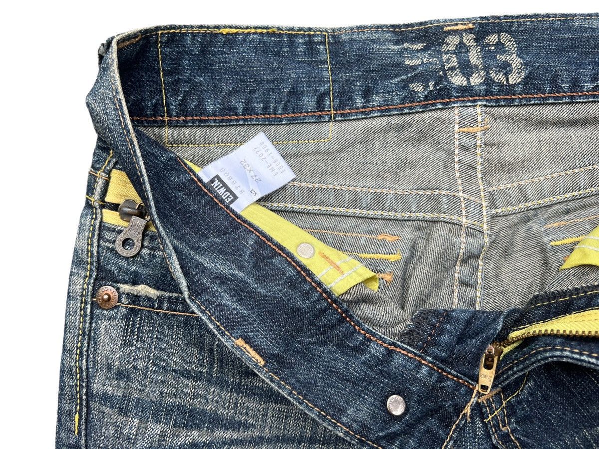Edwin Vintage Edwin 503 Blue Trip Distressed Flare Jeans 31x30 Size 31" - 11 Thumbnail