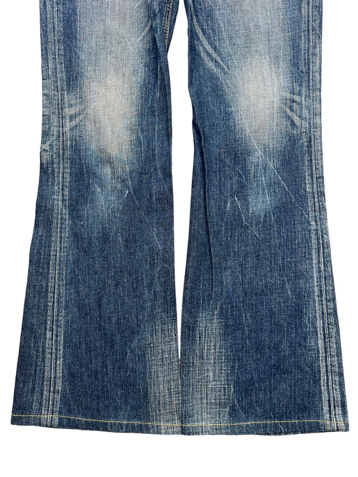Edwin Vintage Edwin 503 Blue Trip Distressed Flare Jeans 31x30 Size 31" - 5 Thumbnail