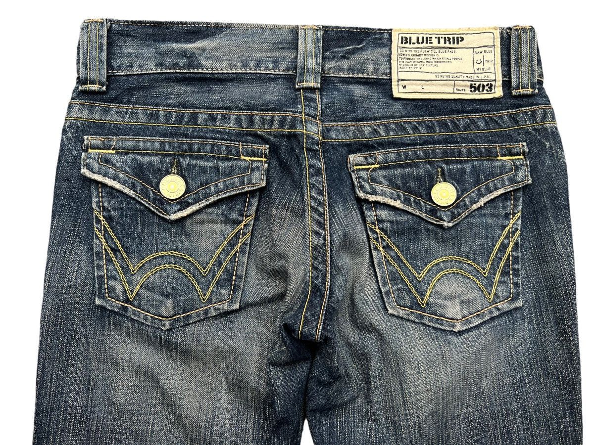 Edwin Vintage Edwin 503 Blue Trip Distressed Flare Jeans 31x30 Size 31" - 9 Thumbnail