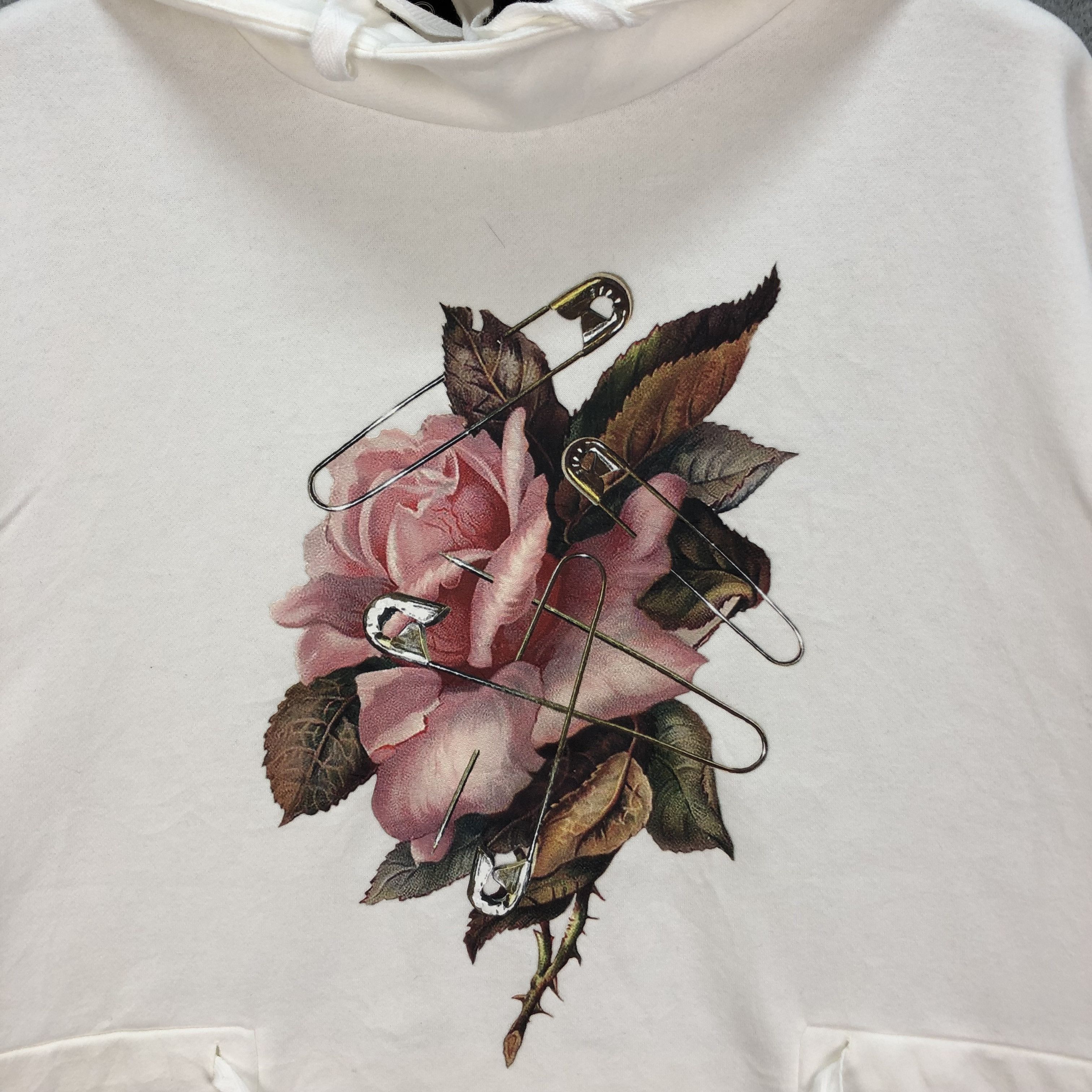 GU GU X UNDERCOVER FLOWERS LOGO OVERSIZED HOODIES #5111-32 Size XXL / US 16-18 / IT 52-54 - 3 Thumbnail