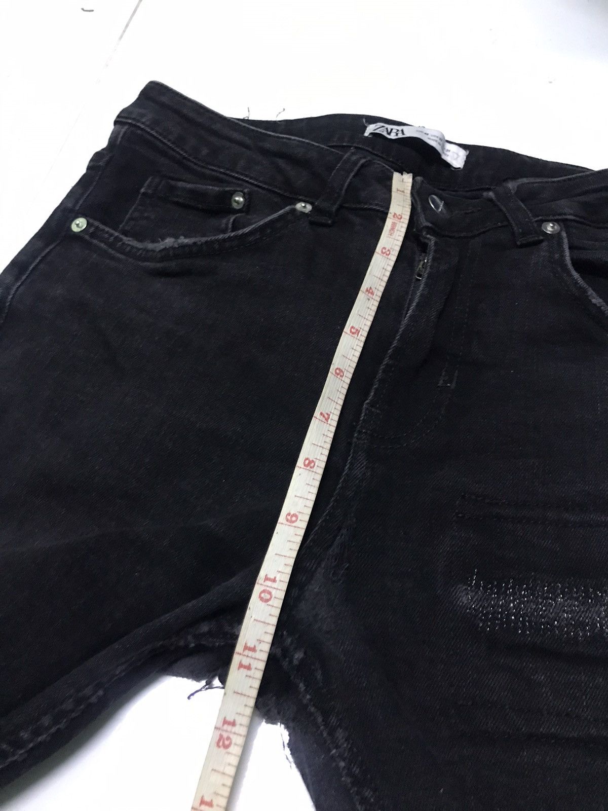 Zara Zara distressed style denim jeans Size US 29 - 11 Thumbnail