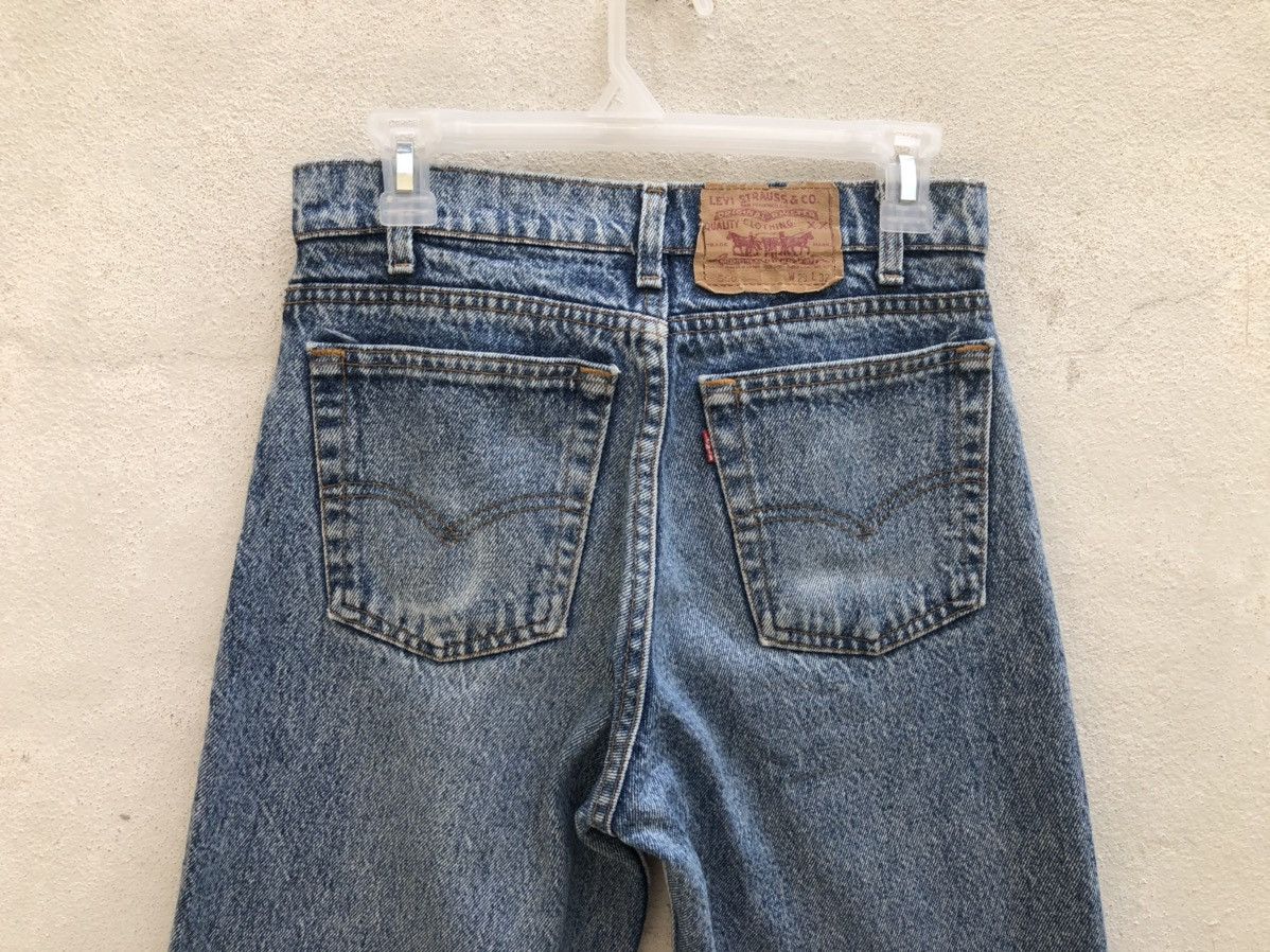 Levi's Vintage 90s Levi’s 550 Acid Wash Denim Cut Off Hem Jeans Size US 29 - 10 Thumbnail