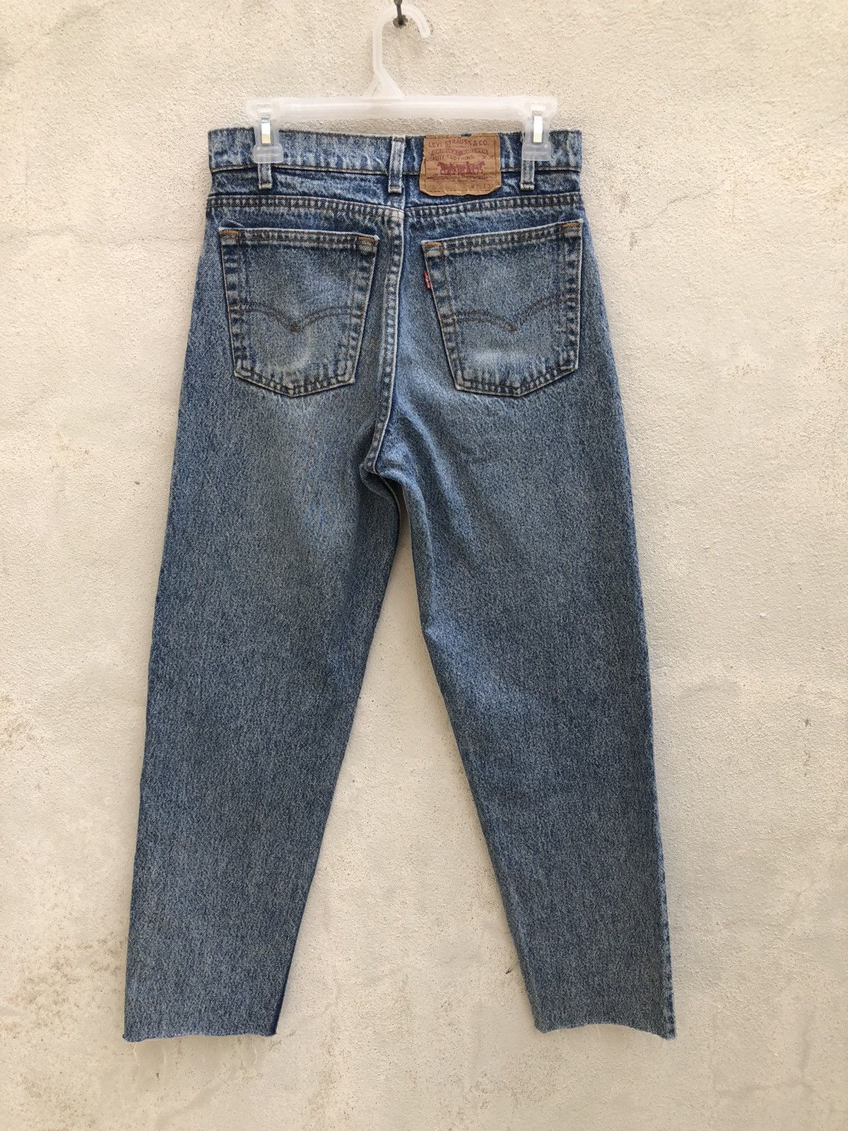 Levi's Vintage 90s Levi’s 550 Acid Wash Denim Cut Off Hem Jeans Size US 29 - 9 Thumbnail