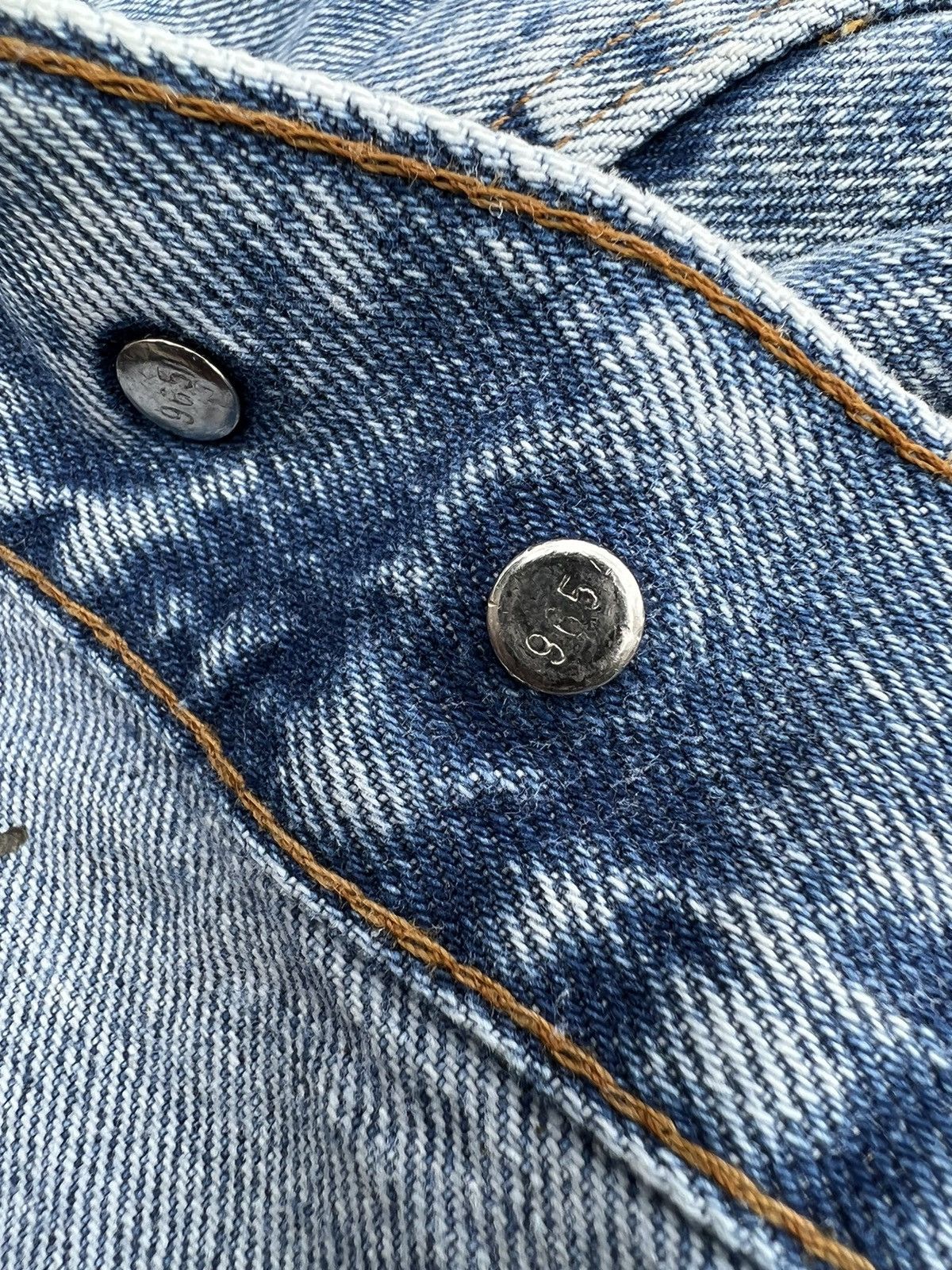 Levi's 80s 90s Levi’s Made in Usa Acid Washed Trucker Denim Jacket Size US L / EU 52-54 / 3 - 19 Thumbnail