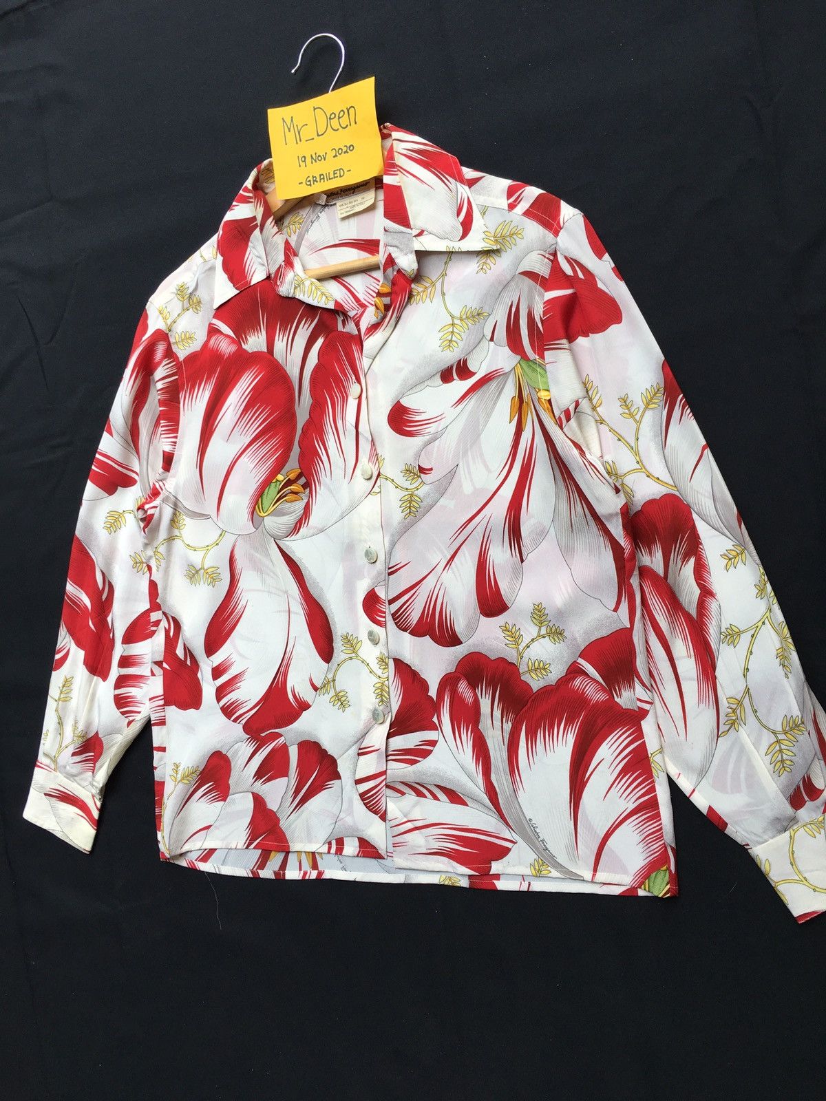 Salvatore Ferragamo Vintage Salvatore Ferragamo Silk Floral Collared Shirt Size US M / EU 48-50 / 2 - 4 Thumbnail
