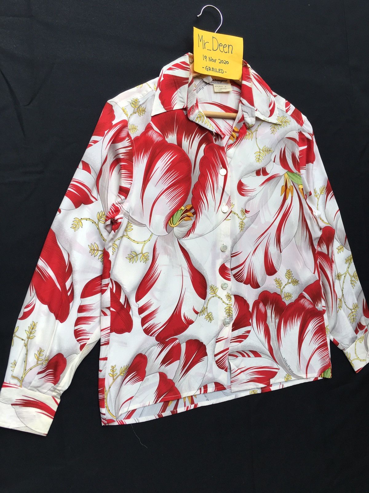 Salvatore Ferragamo Vintage Salvatore Ferragamo Silk Floral Collared Shirt Size US M / EU 48-50 / 2 - 3 Thumbnail
