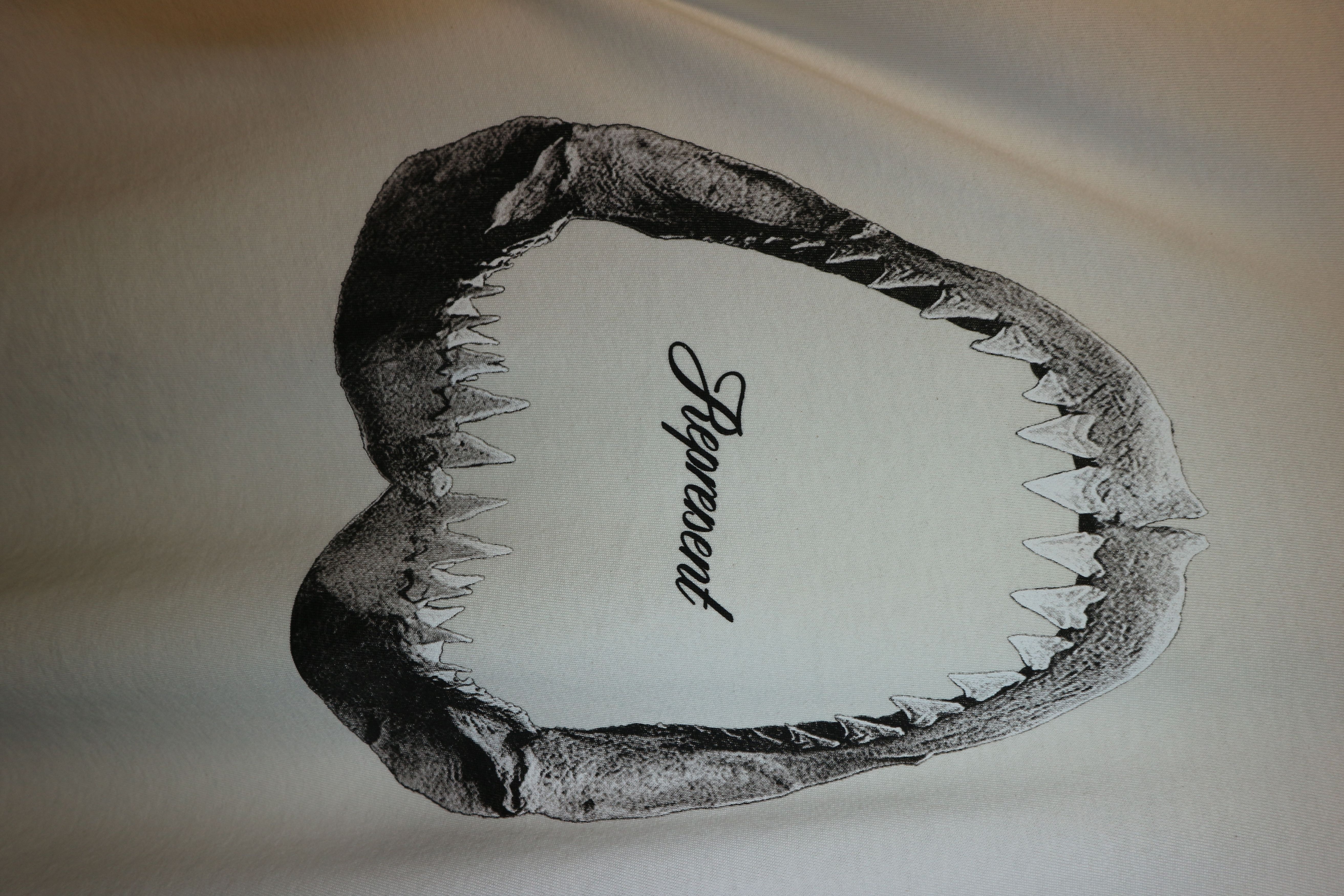 Represent Clo. Shark jaws print t-shirt Size US L / EU 52-54 / 3 - 2 Thumbnail