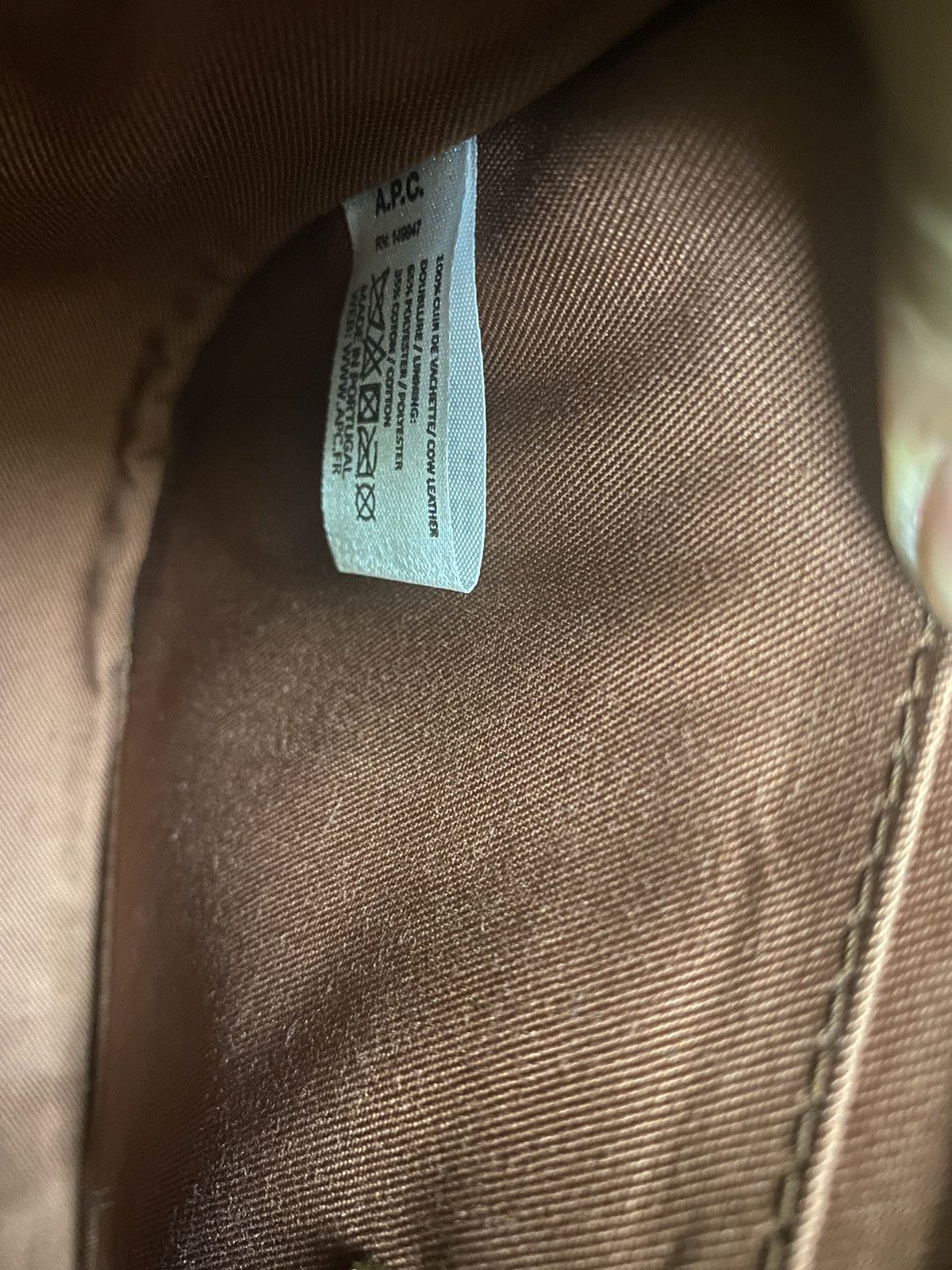 A.P.C. A.P.C Leather Sling Bag Size ONE SIZE - 11 Thumbnail