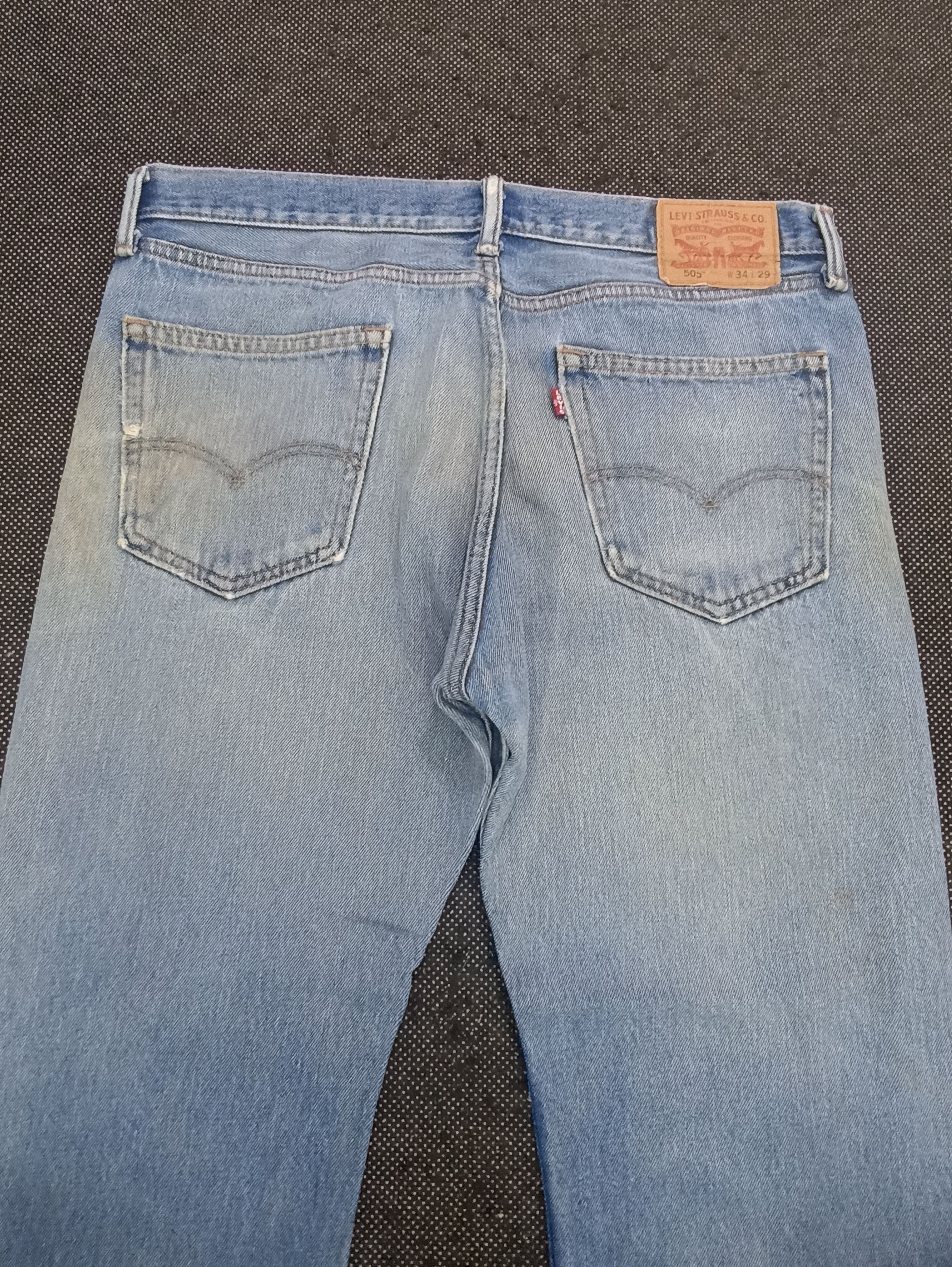 Jean × Levi's × Vintage VINTAGE LEVIS 505 DISTRESSED BLUE WASH JEANS -J354 Size US 36 / EU 52 - 9 Thumbnail