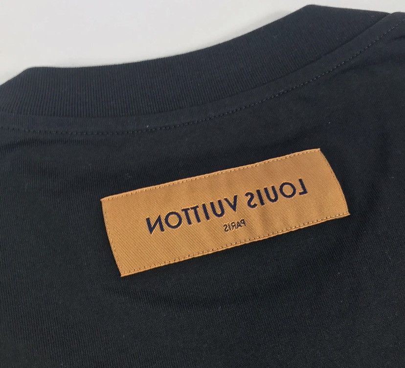 Louis Vuitton LOUIS VUITTON 1A9T6X SS22 PRINTED VIRGIL ABLOH BLACK T-SHIRT Size US XXL / EU 58 / 5 - 4 Thumbnail