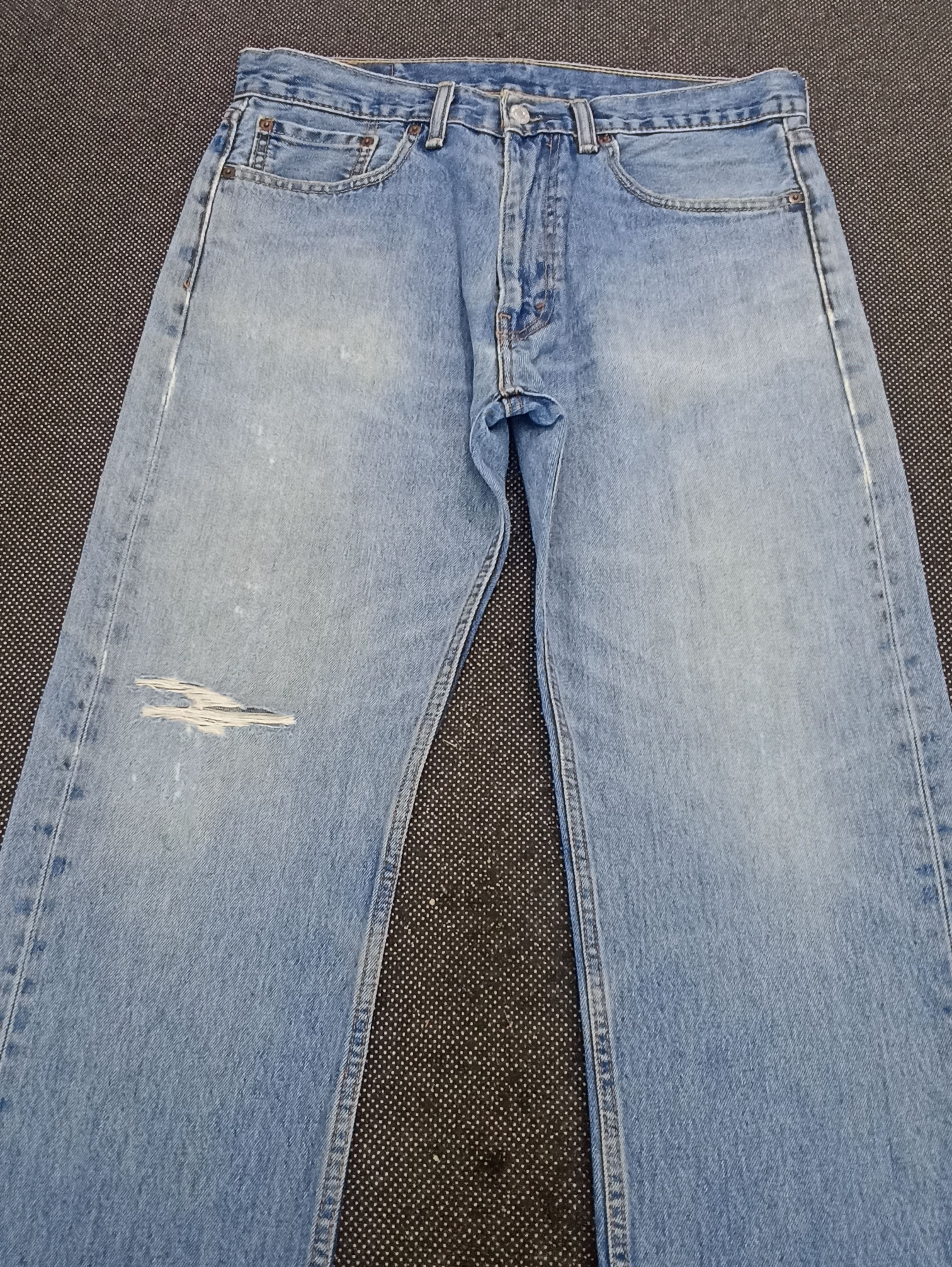 Jean × Levi's × Vintage VINTAGE LEVIS 505 DISTRESSED BLUE WASH JEANS -J357 Size US 34 / EU 50 - 8 Thumbnail