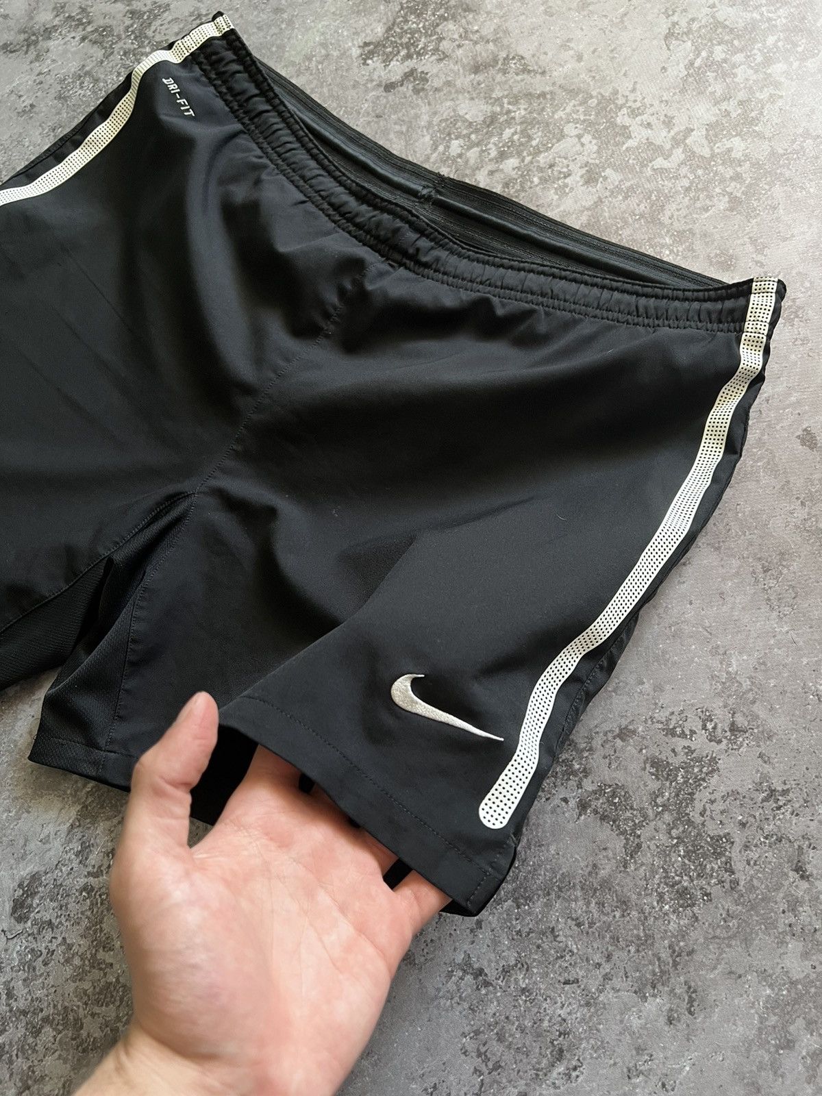 Nike × Vintage Vintage Nike Shorts Size US 34 / EU 50 - 1 Thumbnail