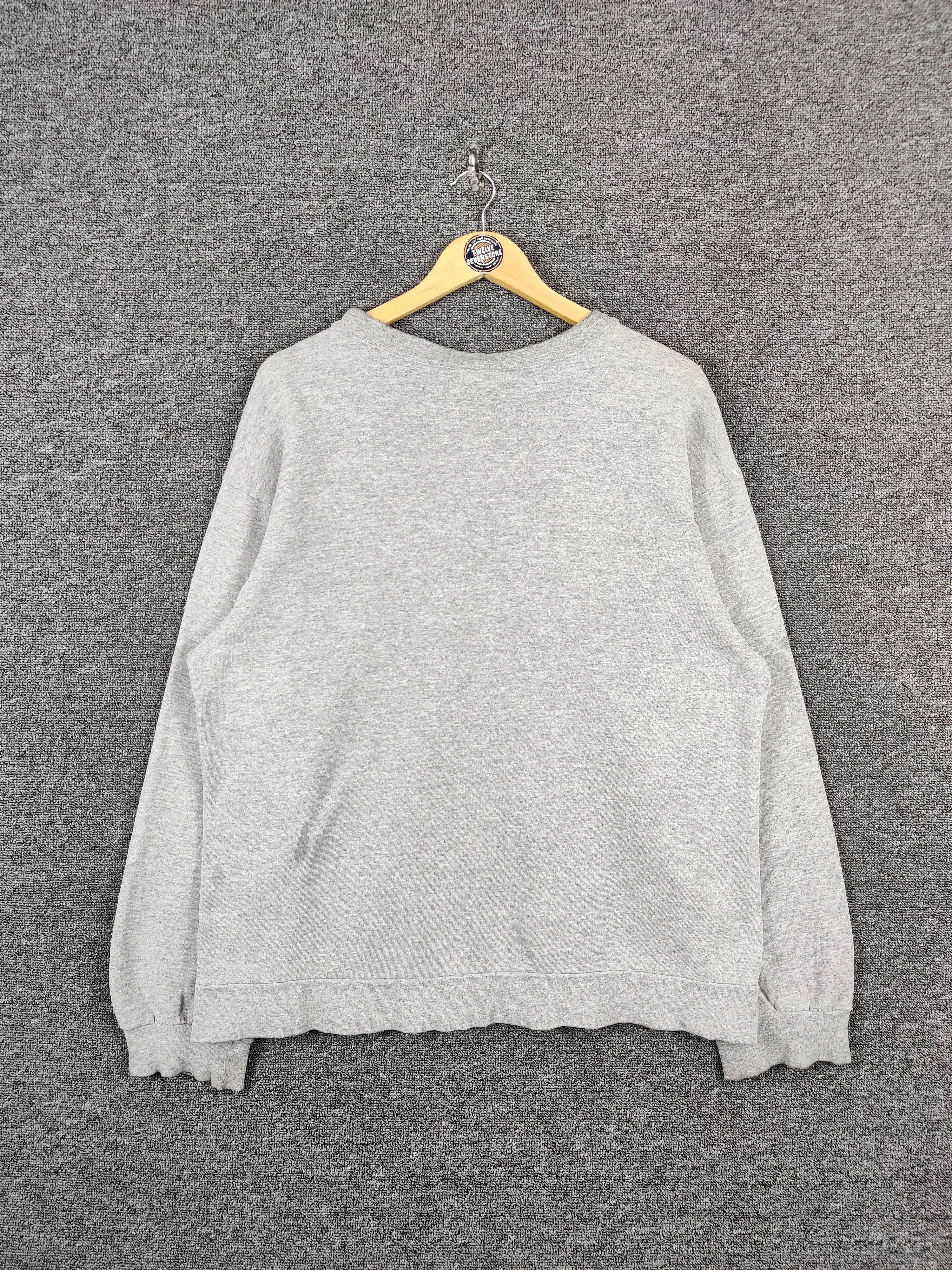 Nike Vintage Nike Town Las Vegas Embroidery Sweatshirt Size US M / EU 48-50 / 2 - 11 Thumbnail