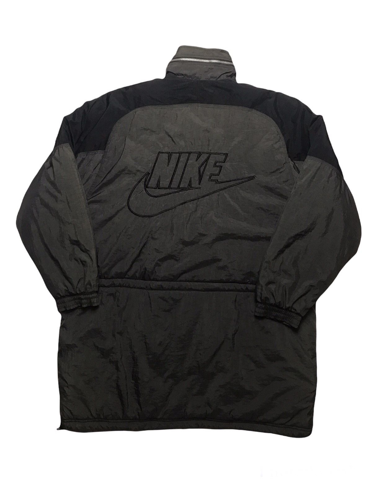 image of Hype x Nike Vintage 90's Nike Padded Bench Coat in Black Grey, Men's (Size Medium)