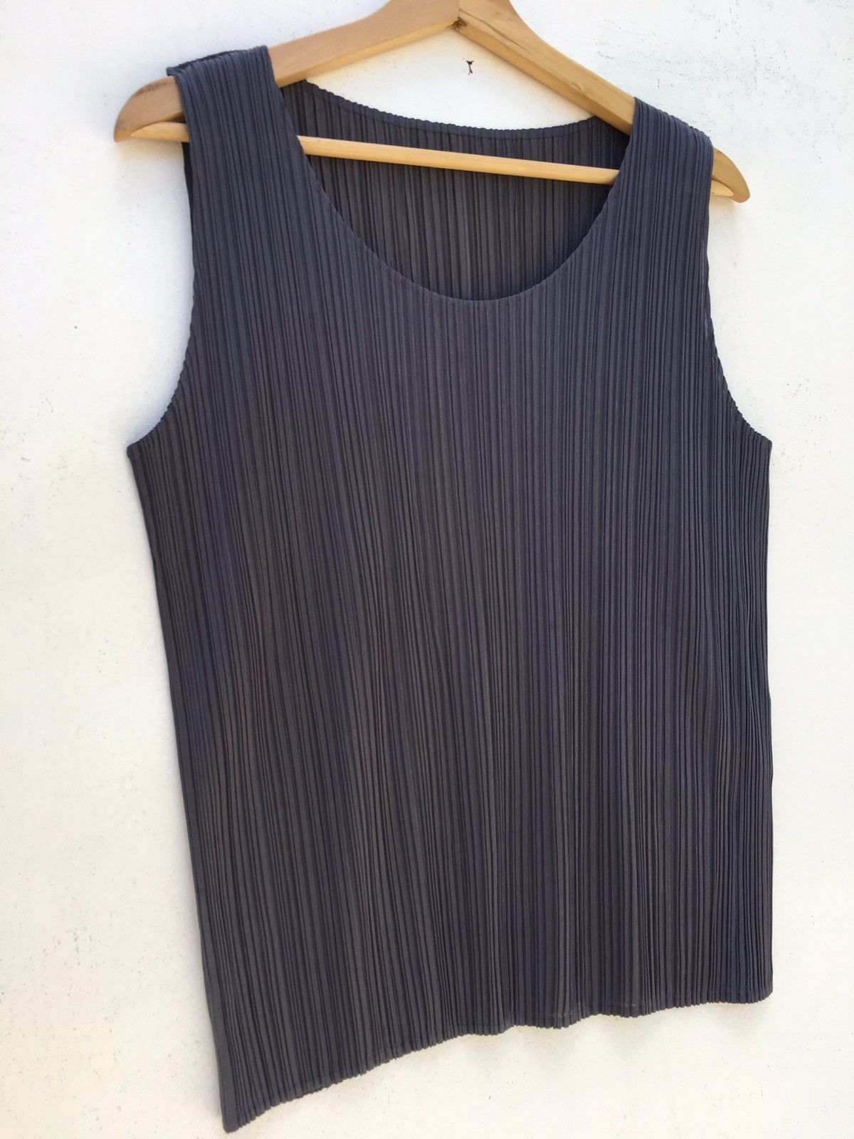 Pleats Please Issey Miyake Rare Issey Miyake Pleats Please Sleeveless Top Size M / US 6-8 / IT 42-44 - 5 Thumbnail