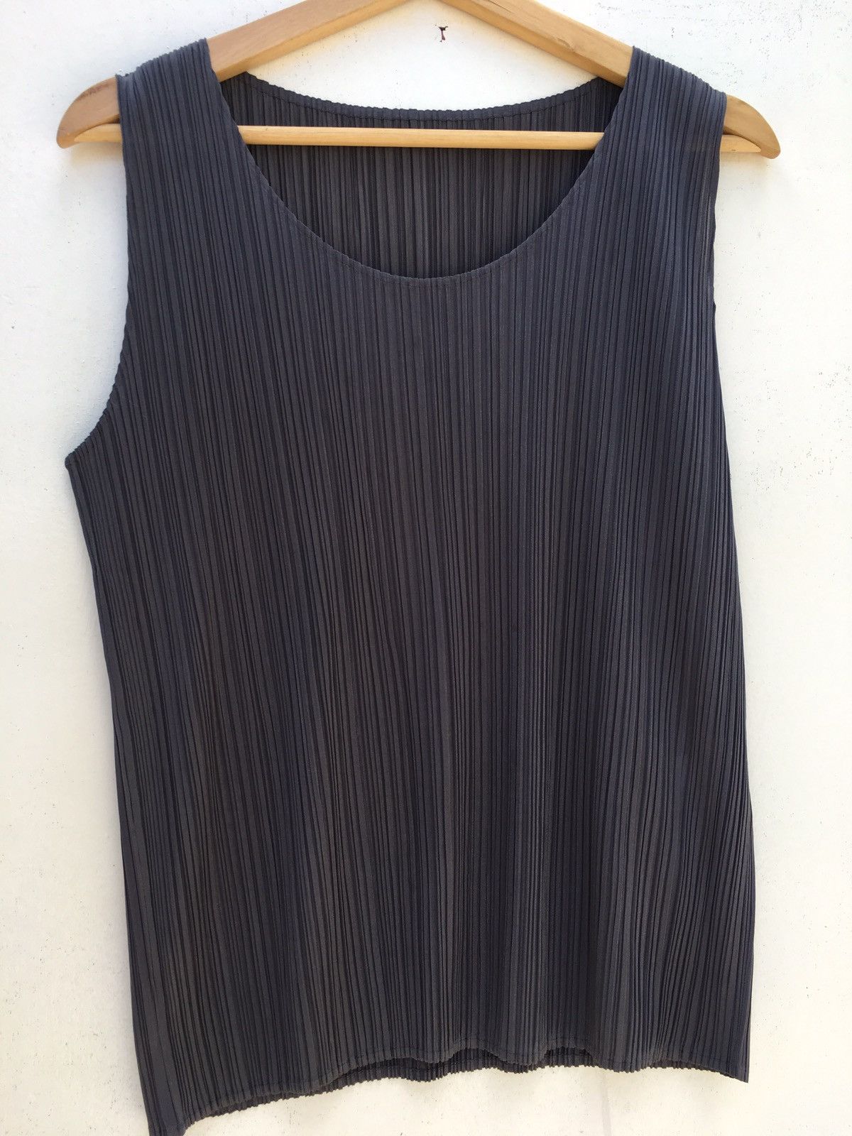 Pleats Please Issey Miyake Rare Issey Miyake Pleats Please Sleeveless Top Size M / US 6-8 / IT 42-44 - 12 Thumbnail