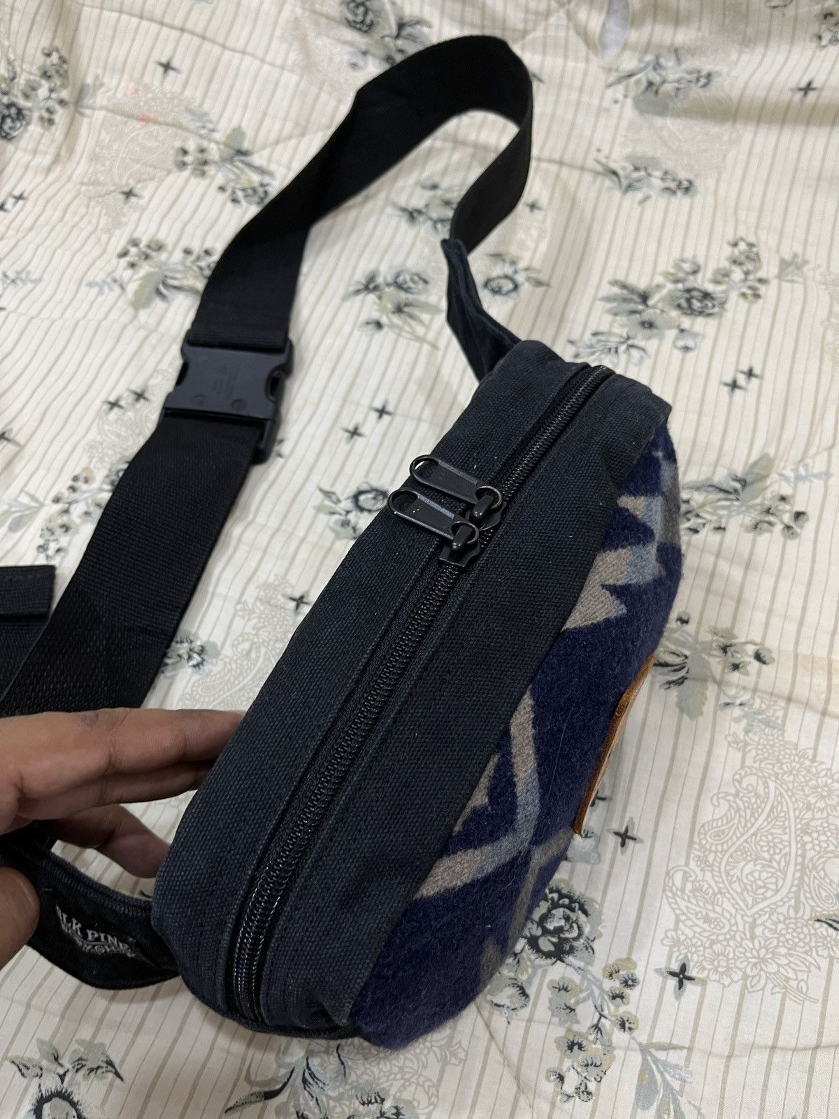 Native BLK PINE WORKSHOP WAIST BAG Size ONE SIZE - 2 Thumbnail