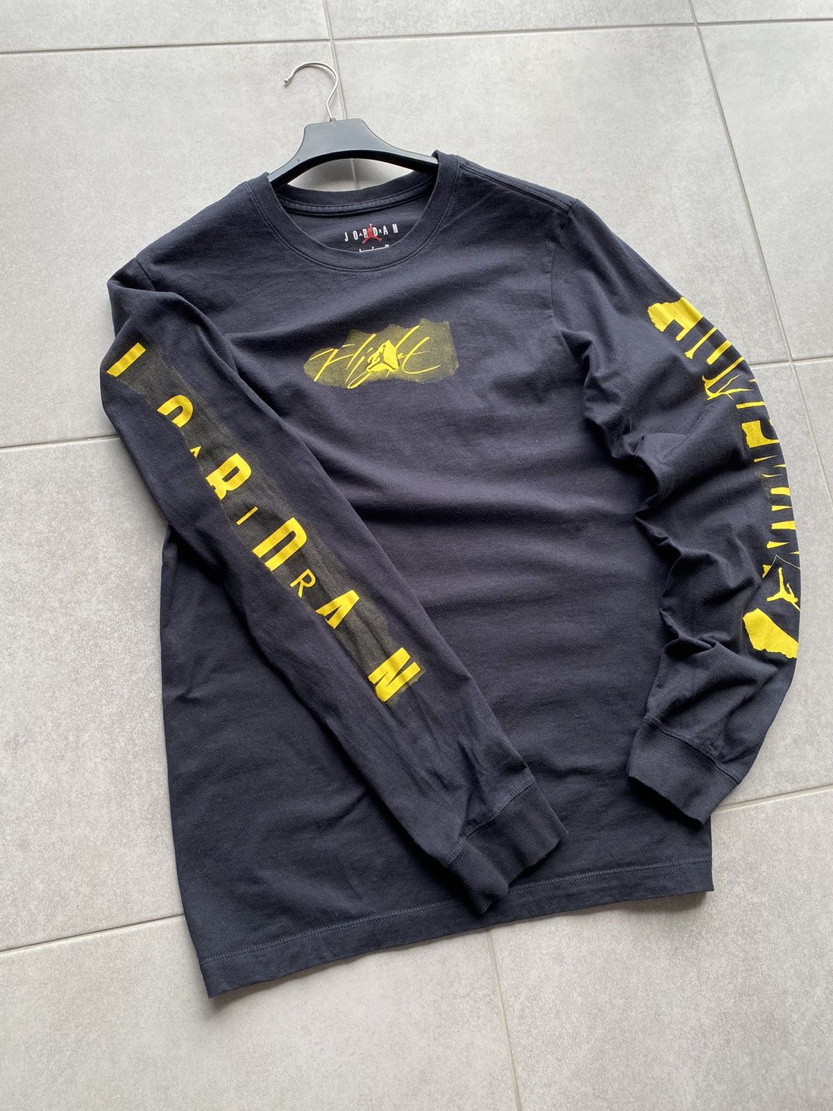 Jordan Brand Nike Jordan Longsleeve Size US S / EU 44-46 / 1 - 3 Thumbnail
