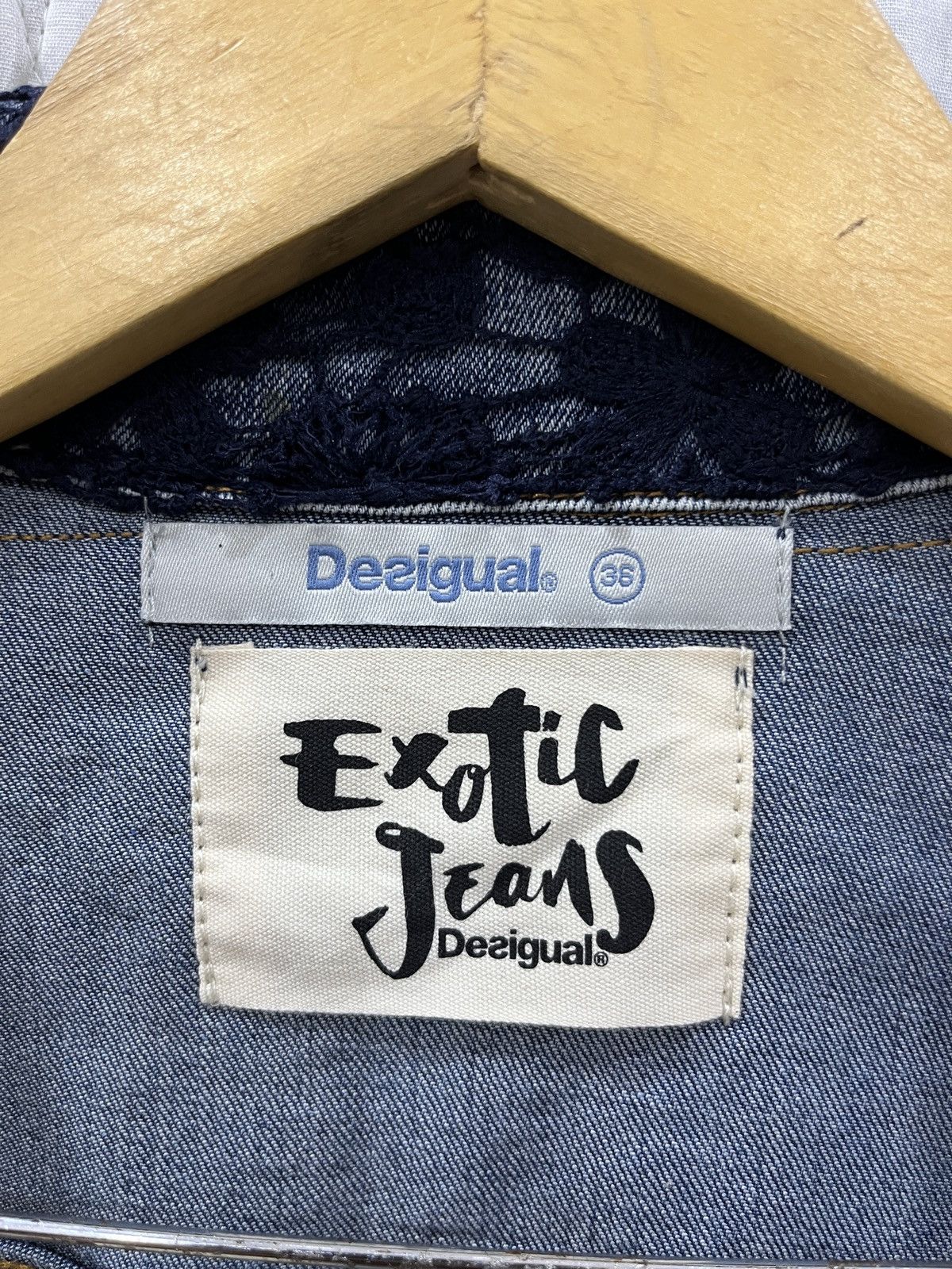 Desigual (Pppp). DESIGUAL EXOTIC JEANS JACKET Size XS / US 0-2 / IT 36-38 - 12 Thumbnail