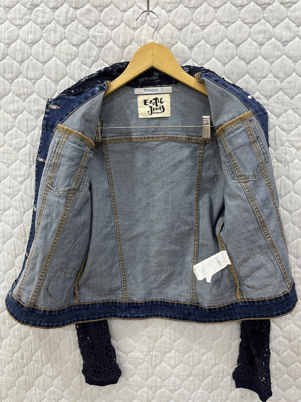 Desigual (Pppp). DESIGUAL EXOTIC JEANS JACKET Size XS / US 0-2 / IT 36-38 - 11 Thumbnail