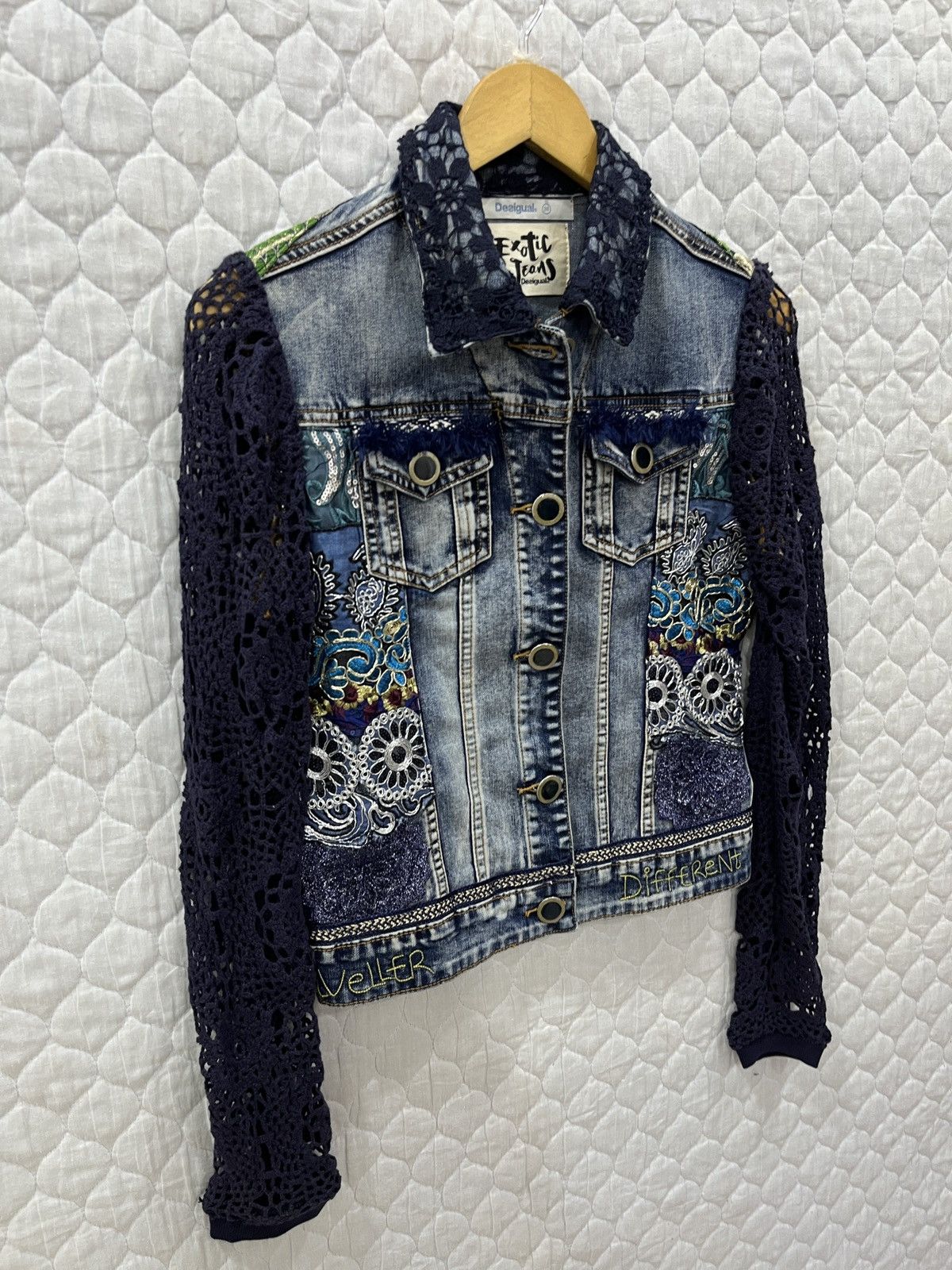 Desigual (Pppp). DESIGUAL EXOTIC JEANS JACKET Size XS / US 0-2 / IT 36-38 - 3 Thumbnail