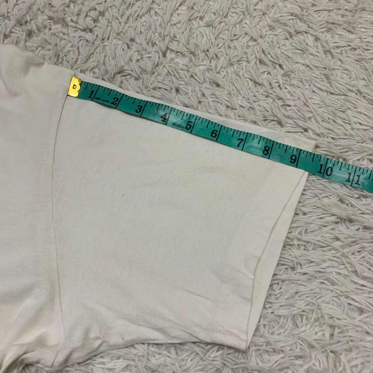 Anime Uniqlo x Kimetsu No Yaiba tshirt Size US L / EU 52-54 / 3 - 7 Thumbnail