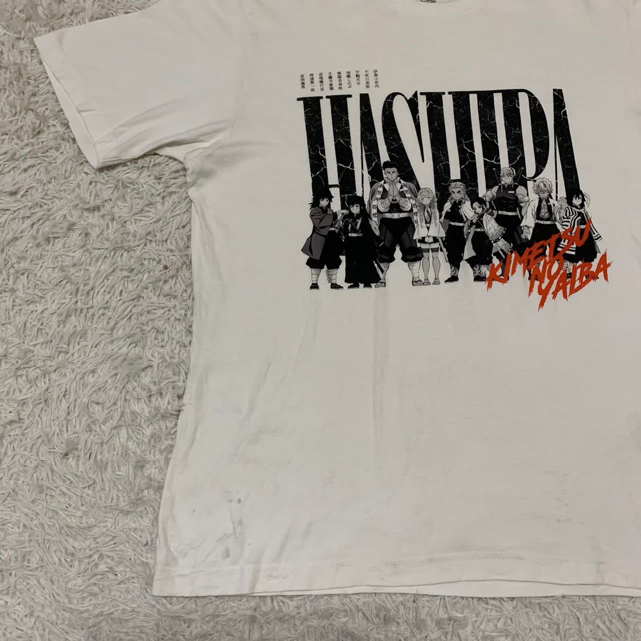 Anime Uniqlo x Kimetsu No Yaiba tshirt Size US L / EU 52-54 / 3 - 4 Thumbnail