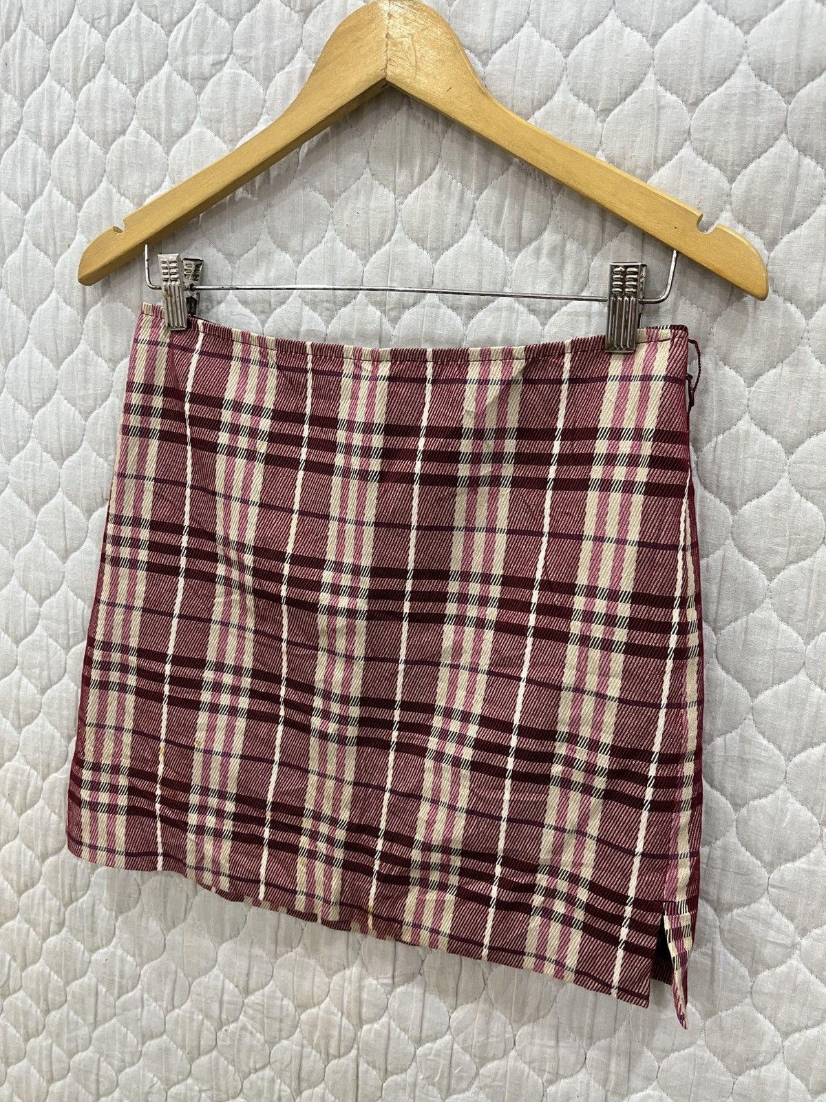 Burberry (Ppp). BURBERRY NOVA CHECK SKIRTS Size 28" / US 6 / IT 42 - 2 Thumbnail