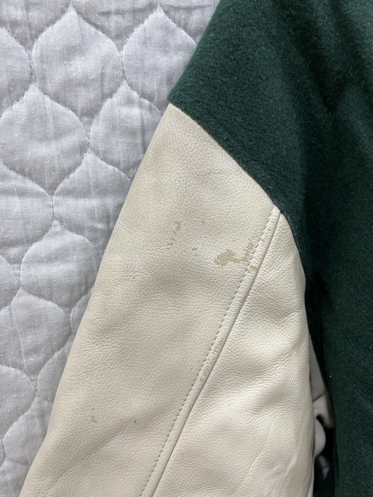 Acme Clothing (Eeee). VINTAGE ACME CLOTHING WARNER BROSS VARSITY JACKET Size US L / EU 52-54 / 3 - 11 Thumbnail