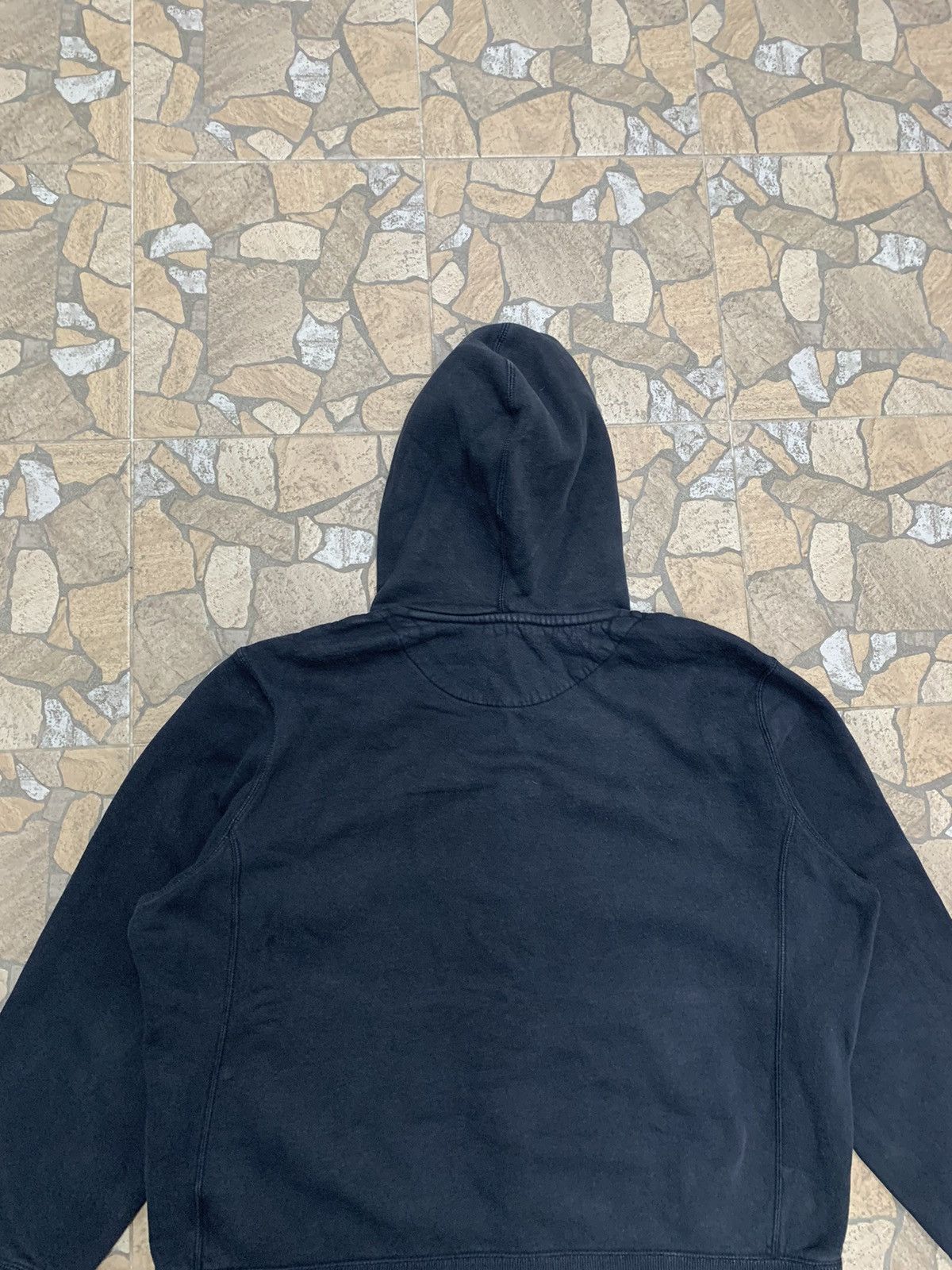Other Vintage Nike Big Logo Faded Black Hoodie Size US L / EU 52-54 / 3 - 17 Thumbnail