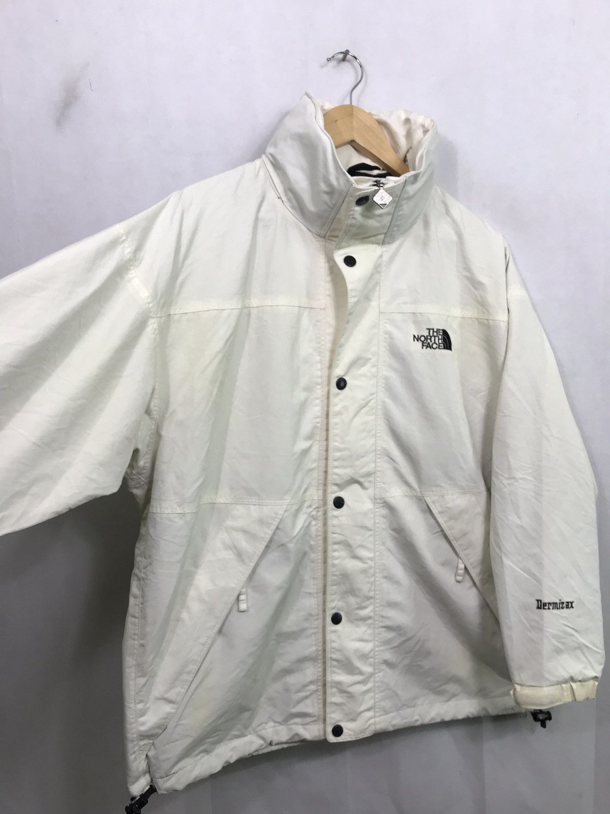 Nanamica 🔥FINAL DROP🔥THE NORTH FACE WHITE DERMIZAX TACTICAL JACKET Size US M / EU 48-50 / 2 - 5 Thumbnail