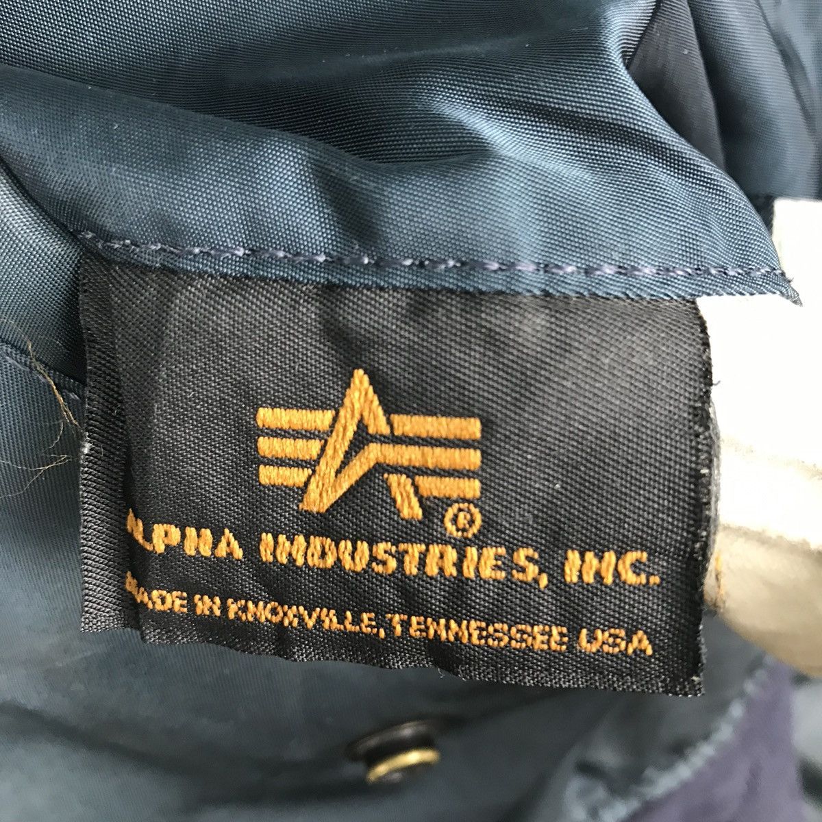 Alpha Industries Vintage Alpha Industries Bomber Jacket Size US L / EU 52-54 / 3 - 11 Thumbnail