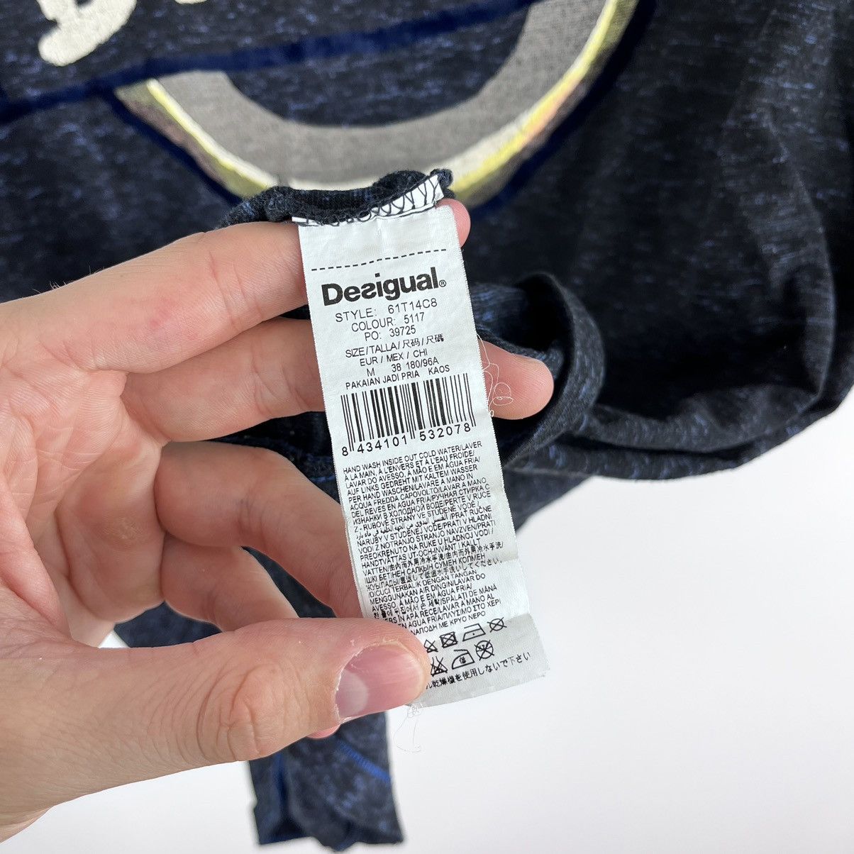 Designer × Desigual × Japanese Brand Desigual T-Shirt Big Logo Navy Size M Size US M / EU 48-50 / 2 - 7 Thumbnail