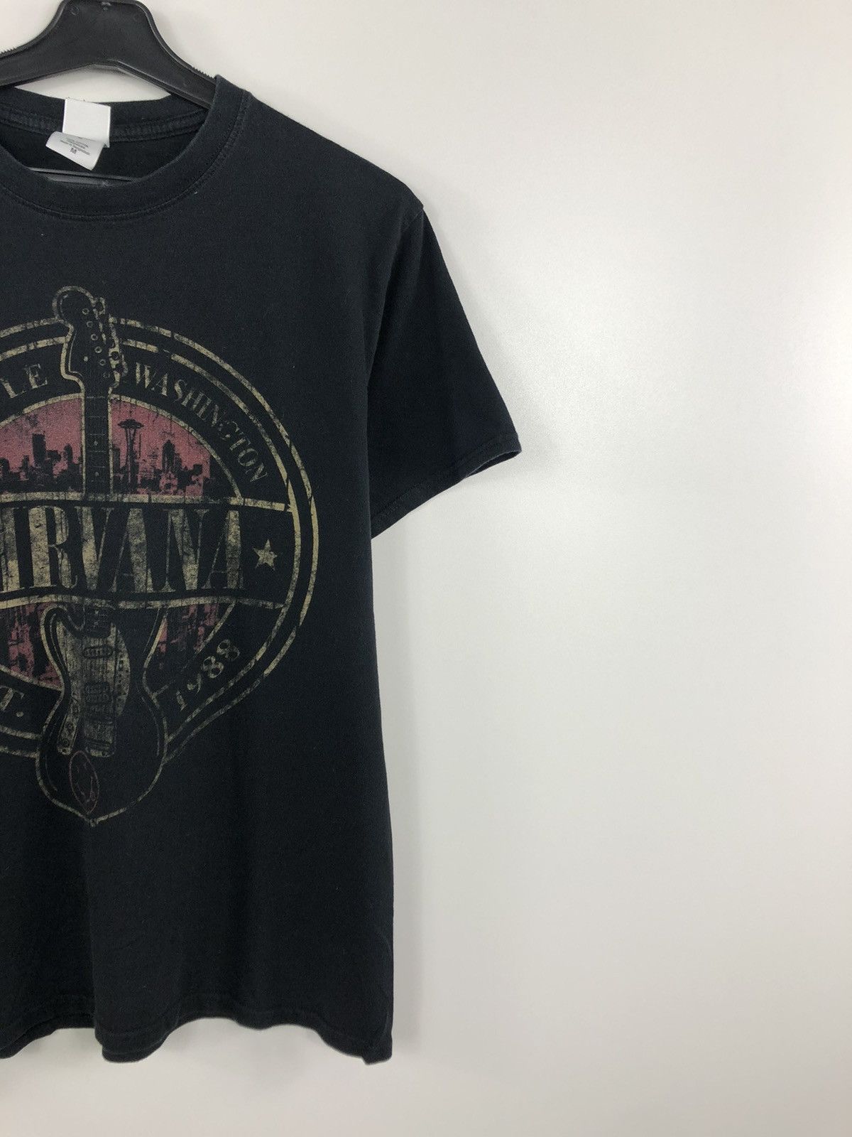 Band Tees × Nirvana Vintage Nirvana Band Rock T-Shirt Big Logo Size M Size US M / EU 48-50 / 2 - 5 Thumbnail
