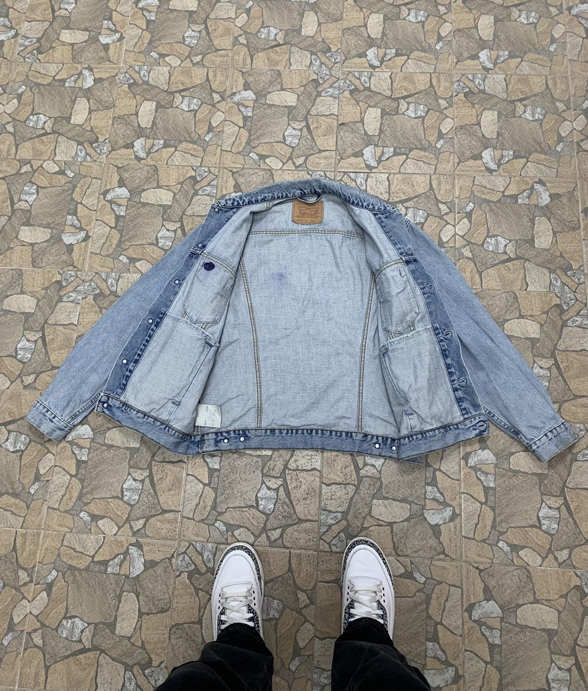 Levi's Vintage Levi’s Denim Jacket Size US M / EU 48-50 / 2 - 15 Thumbnail