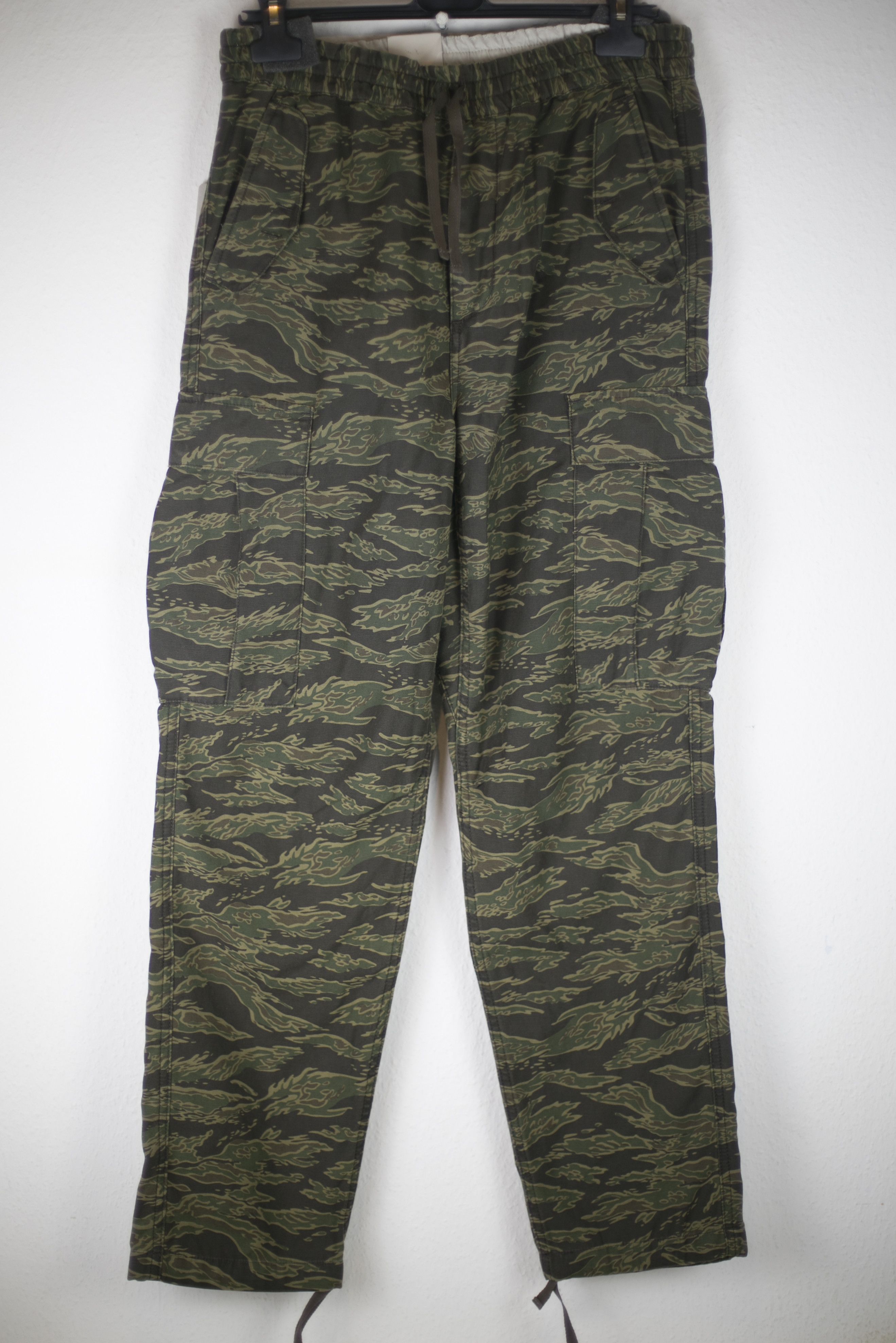 Carhartt Wip NWT Carhartt WIP Camper Pant Camo Tiger Size M Size US 32 / EU 48 - 3 Thumbnail
