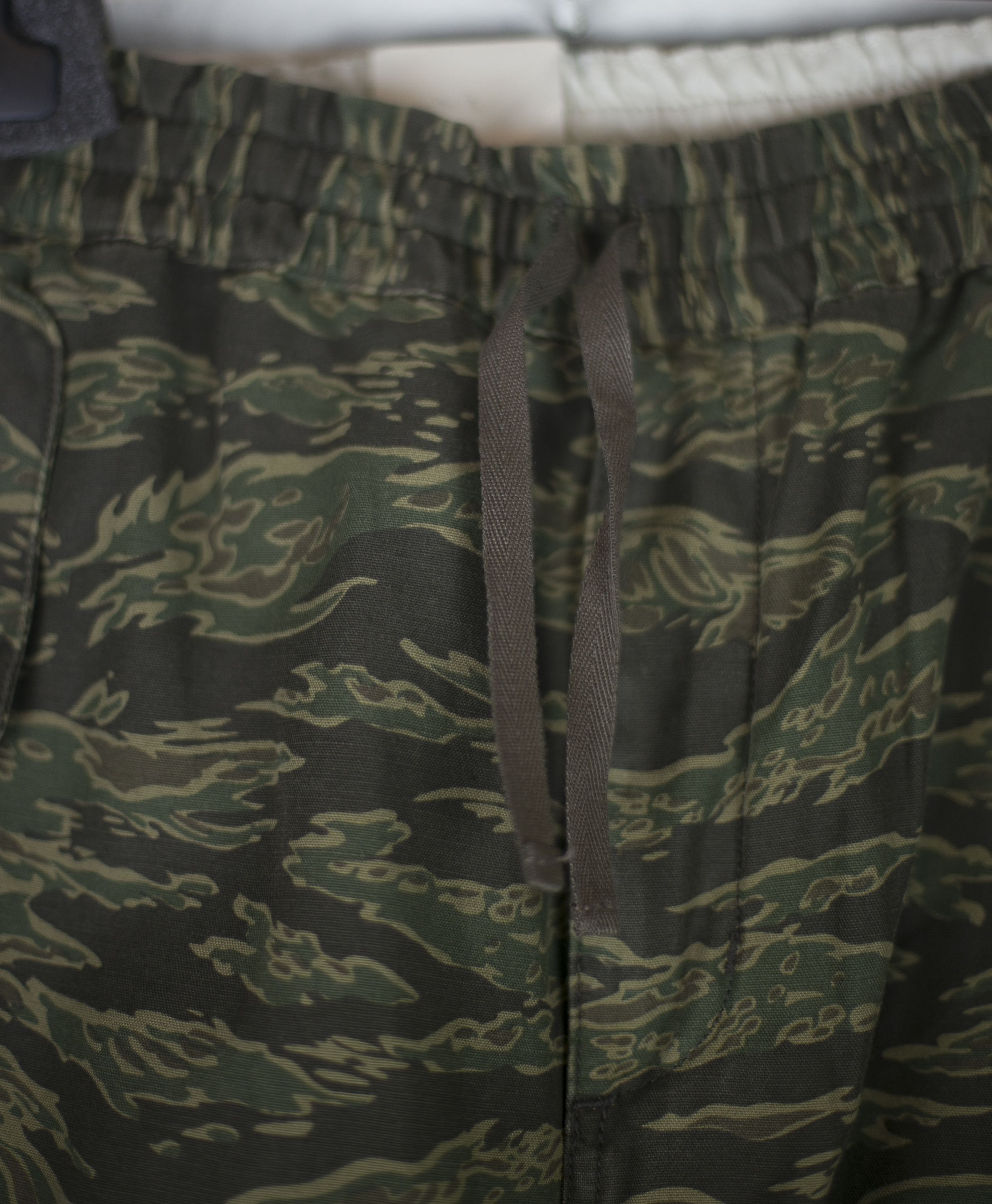 Carhartt Wip NWT Carhartt WIP Camper Pant Camo Tiger Size M Size US 32 / EU 48 - 5 Thumbnail