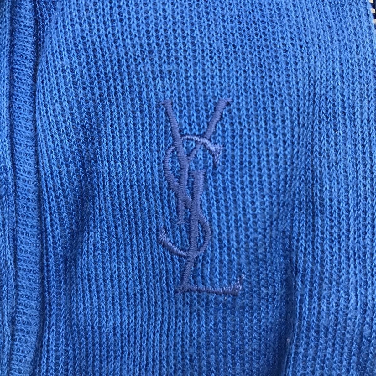 Yves Saint Laurent Vintage Yves Saint Laurent Small Logo Sweatshirt Size M / US 6-8 / IT 42-44 - 4 Thumbnail
