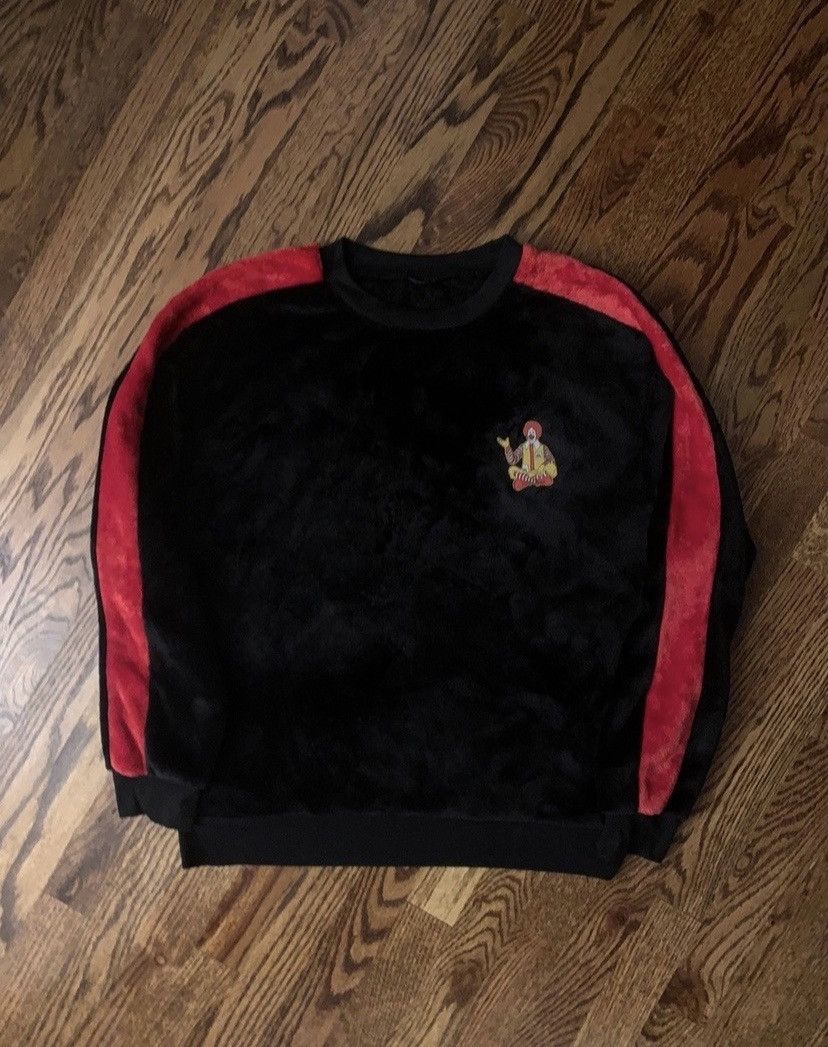 Other Rare McDonalds Ronald McDonald Fuzzy Sweatshirt Size US L / EU 52-54 / 3 - 1 Thumbnail