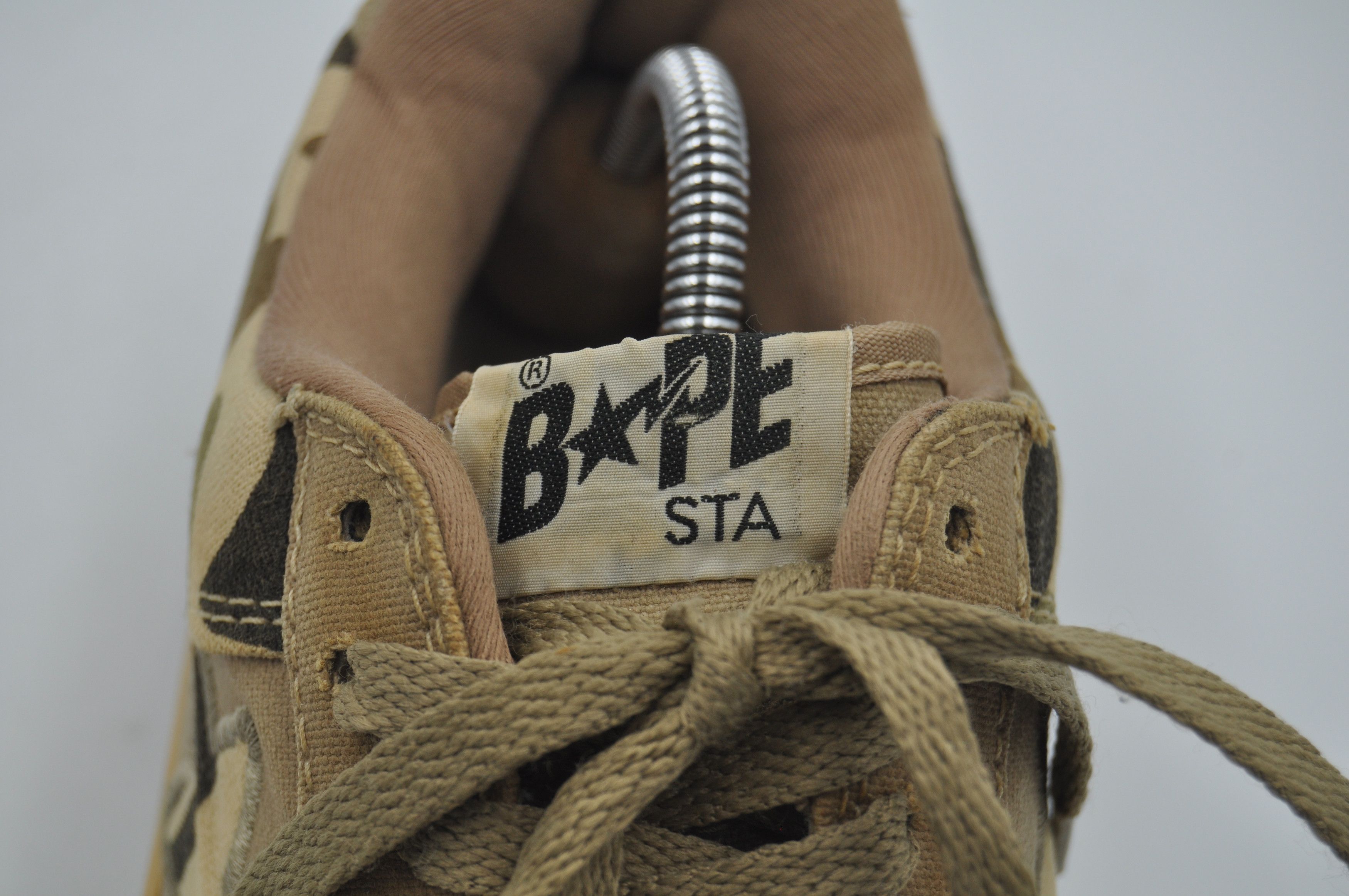 Bape Bape - F/W 11 - 1st Camo Canvas Bapesta Size US 8 / EU 41 - 6 Thumbnail