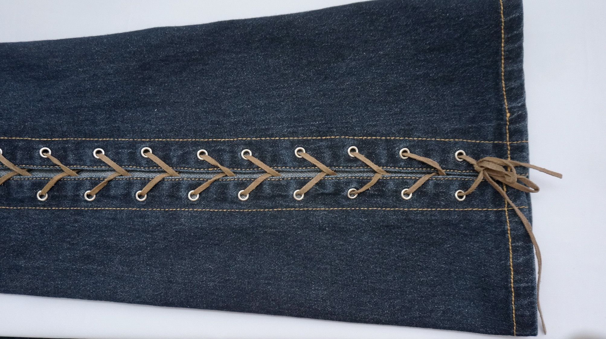 Japanese Brand Flare Vtg LIVRE CLAIRE Laced Side Up Women's Jeans Size 29" - 15 Thumbnail