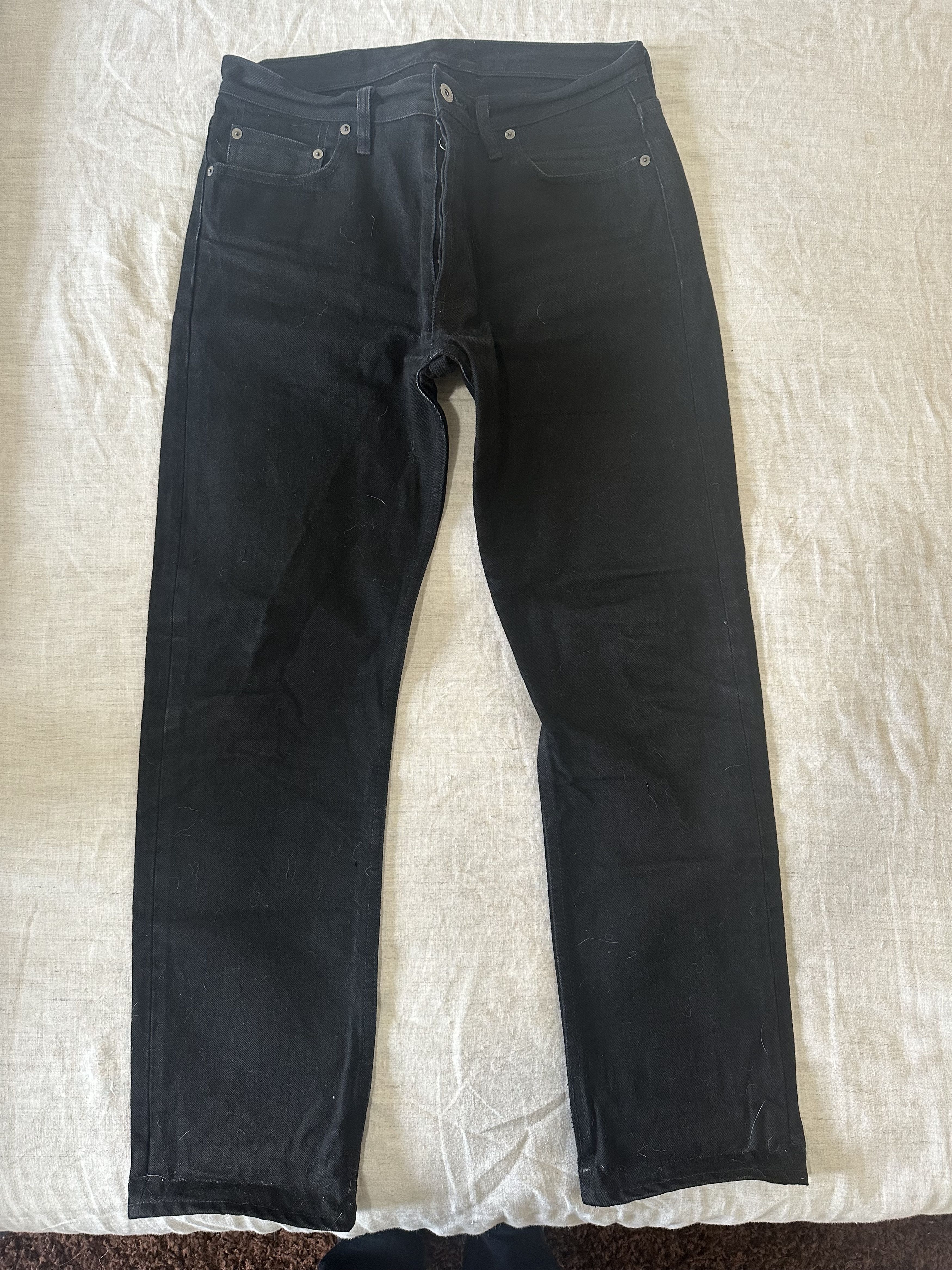 CT-220x Classic Tapered Double Black Jeans. 33x30