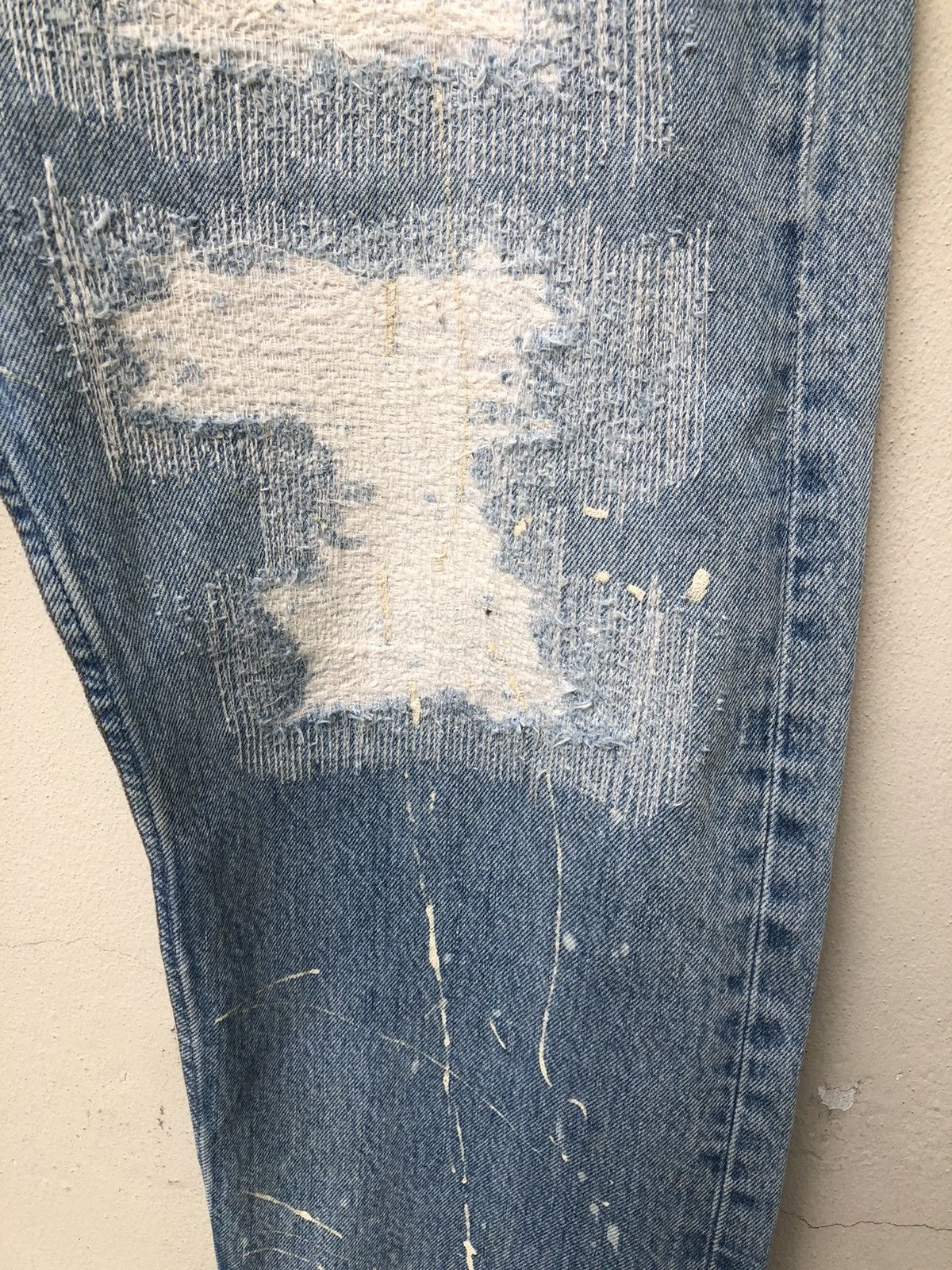 Levi's Vintage Levi’s 501 Jeans Splattered Paint Zigzag Denim Size US 35 - 8 Thumbnail