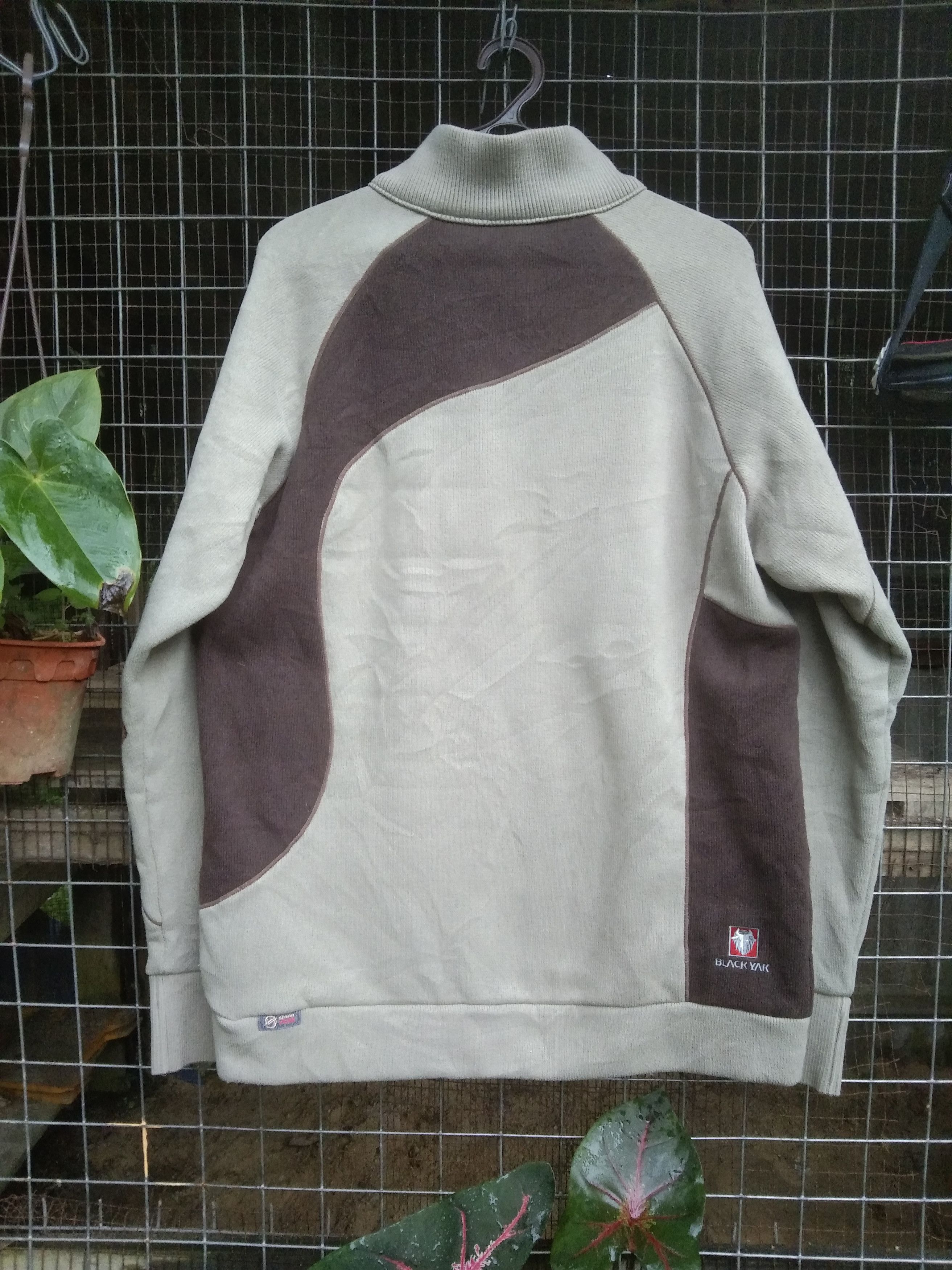 BLACKYAK BLACK YAK MEN'S HALF ZIPPER SWEATER PULLOVER Size US L / EU 52-54 / 3 - 5 Thumbnail