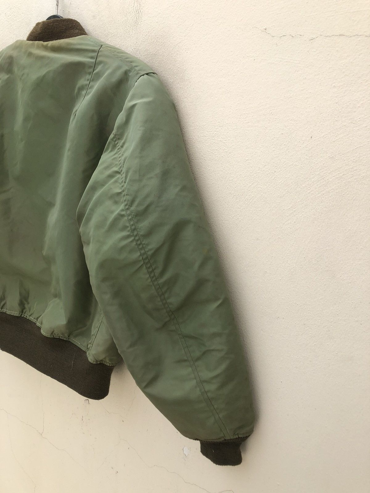 Buzz Rickson's B-15C Modified Bomber Flight Jacket Size US M / EU 48-50 / 2 - 12 Thumbnail