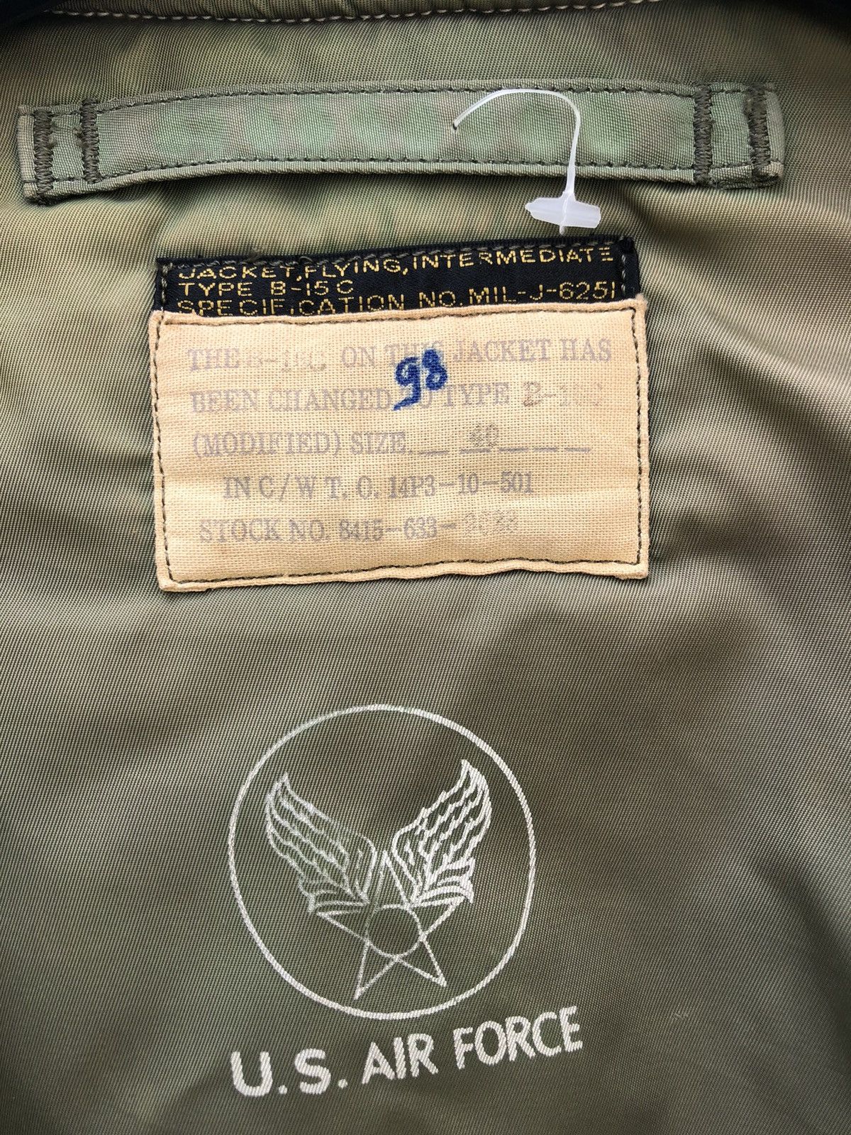 Buzz Rickson's B-15C Modified Bomber Flight Jacket Size US M / EU 48-50 / 2 - 24 Thumbnail